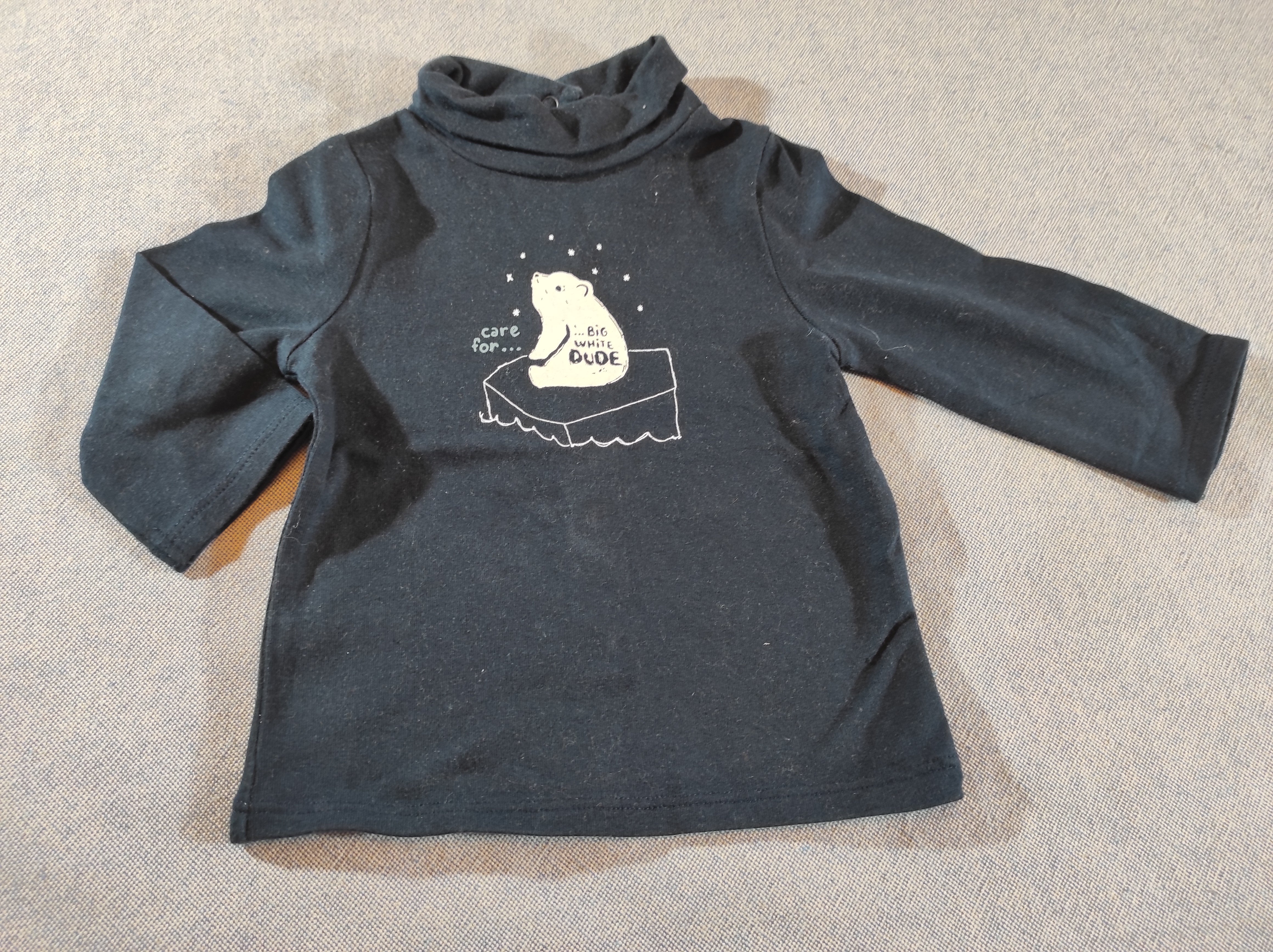 T-shirt m.l col roulé bleu marine ours polaire blanc