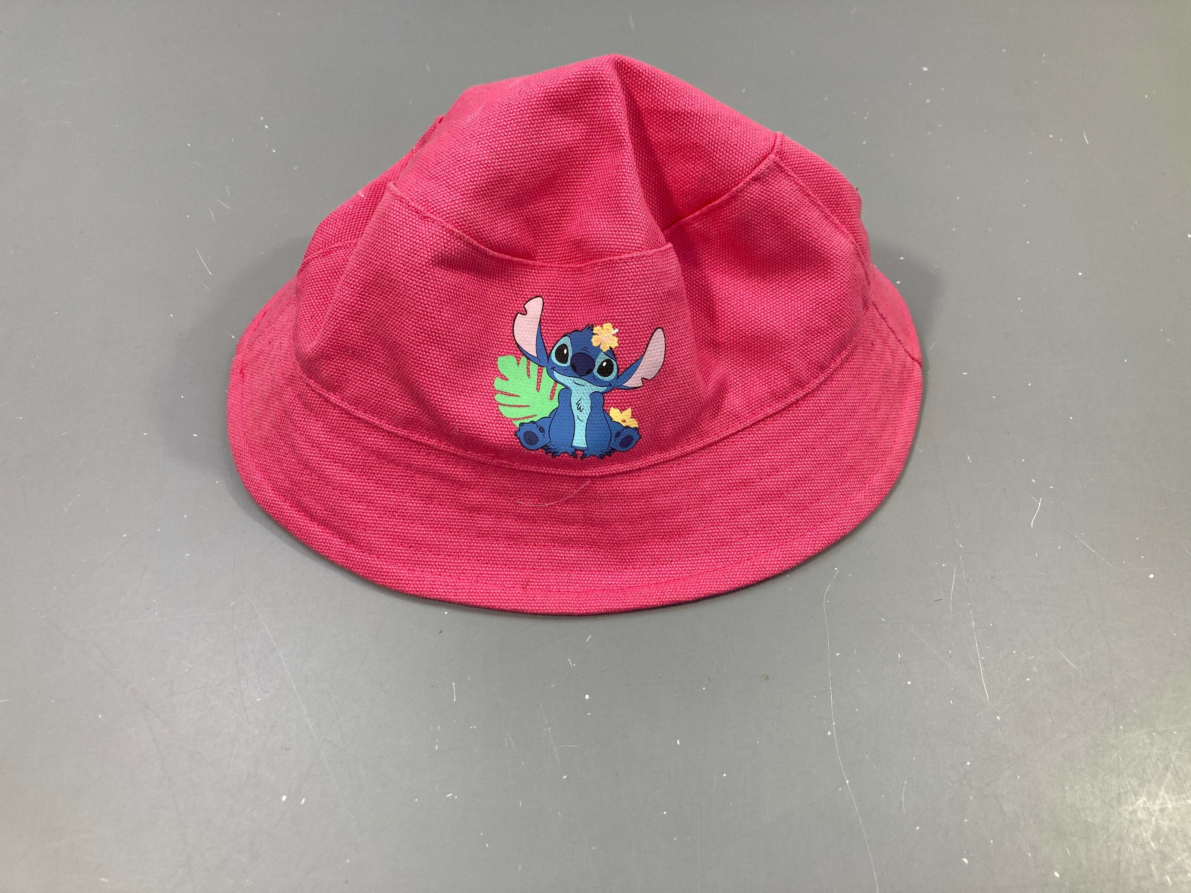 Chapeau rose fushia Stitch  49-50cm
