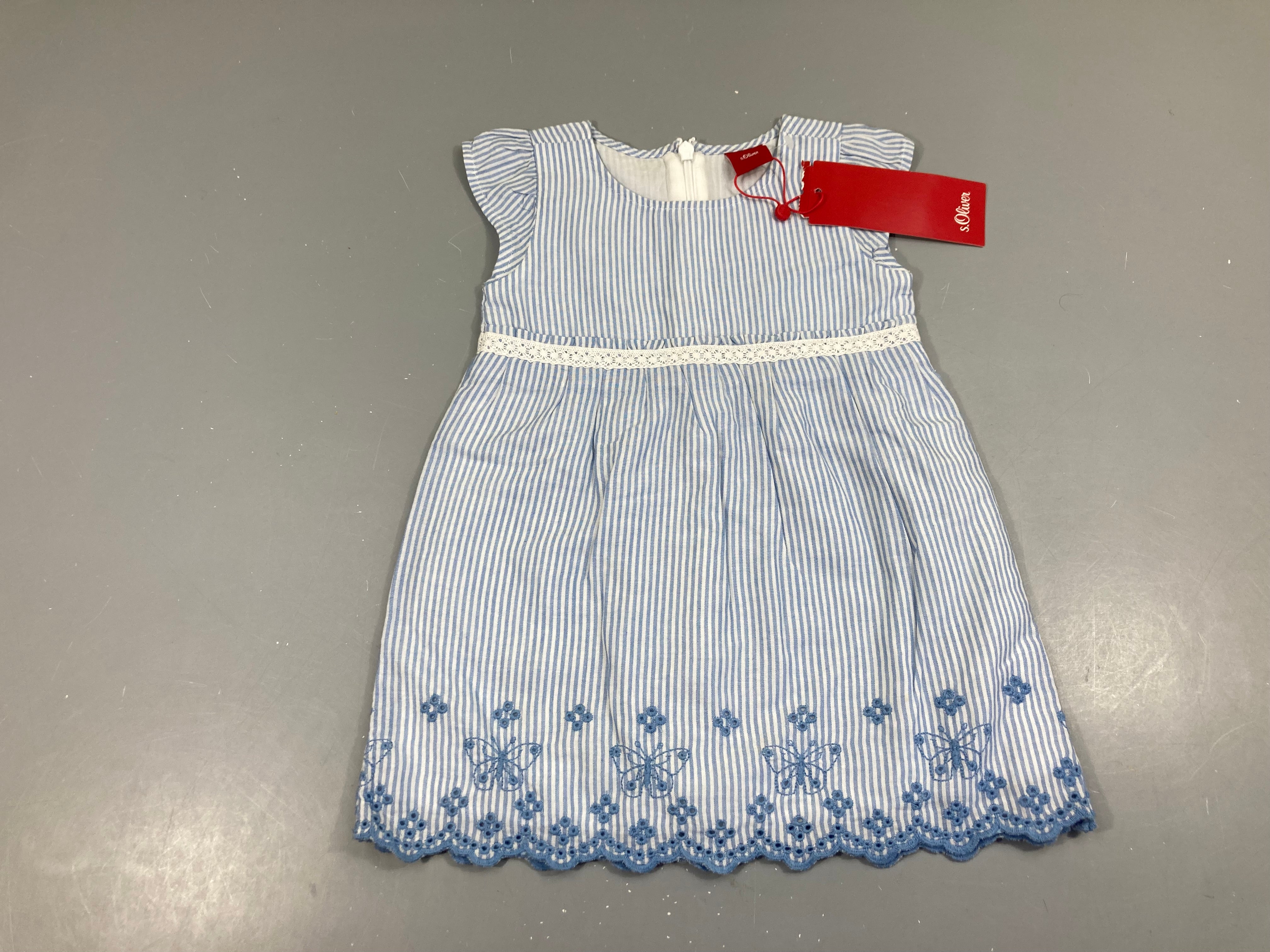 Neuf-Robe m.c blanc ligné bleu
