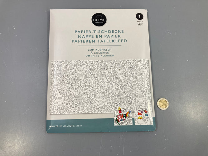 Jamais servi-Nappe en papier 240-128cm Home creation (Aldi), moins cher chez Petit Kiwi