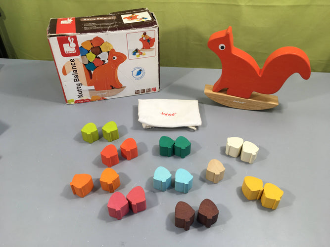 Nutty Balance, +2a, manque 3 pièces et boite abîmée, moins cher chez Petit Kiwi