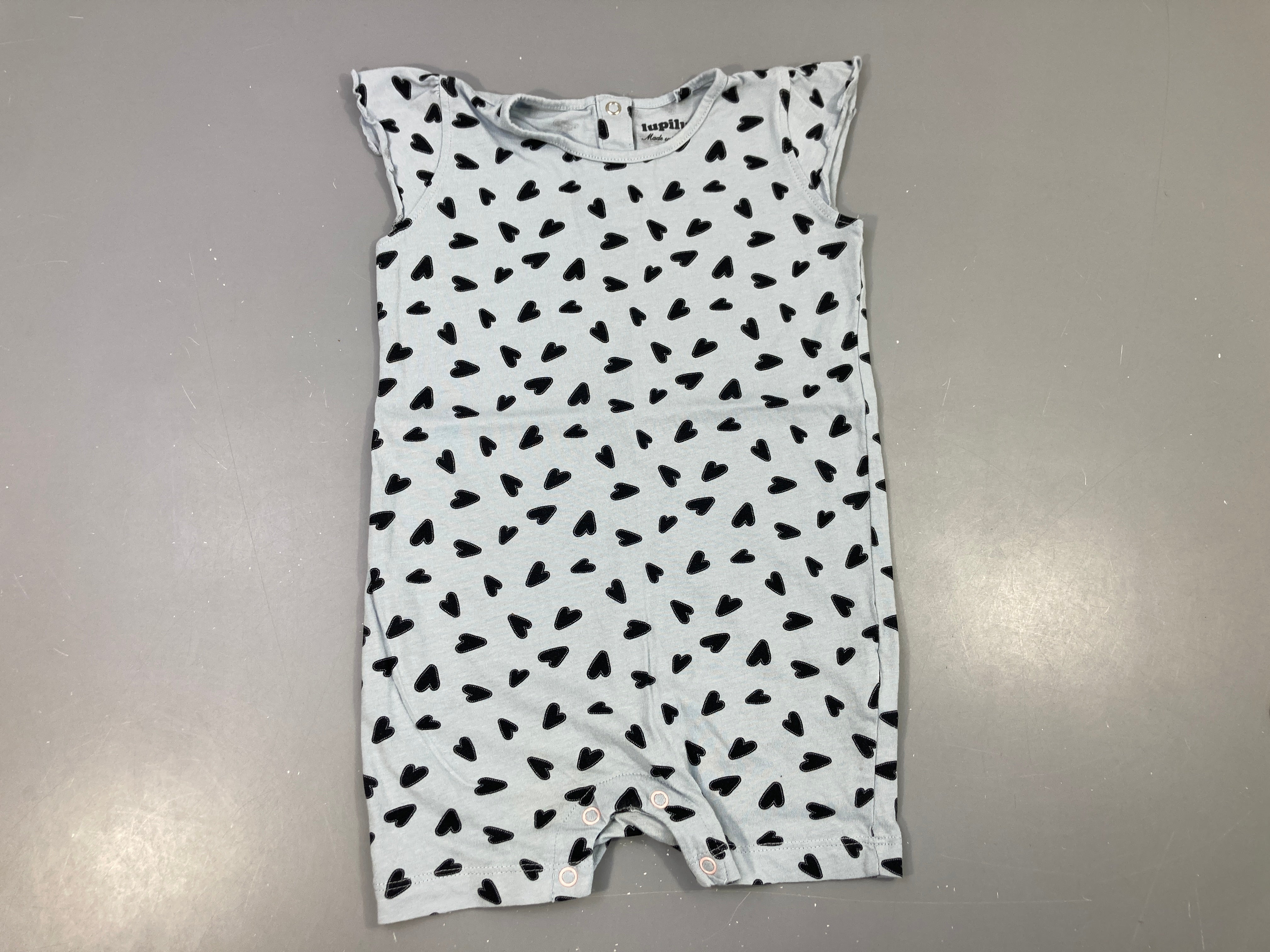 Combishort bleue coeurs noirs