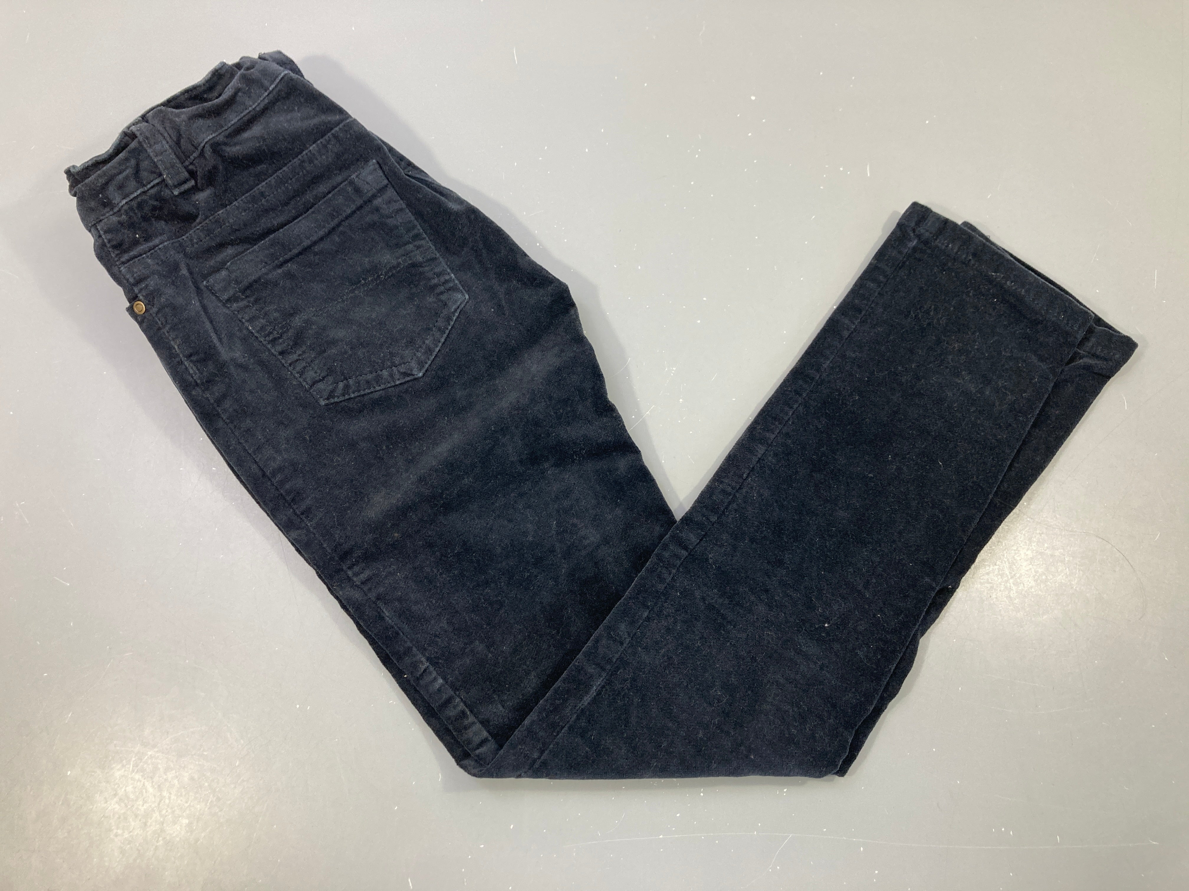 Pantalon velours côtelé bleu marine