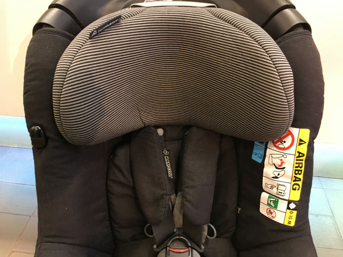 Axissfix I-Size noir, dos et face à la route, siège pivotant groupe 1 - max 19kg - Isofix - manque 1 attache sur le côté pour la bretelle de ceinture, pas de problème pour la sécurité, moins cher chez Petit Kiwi