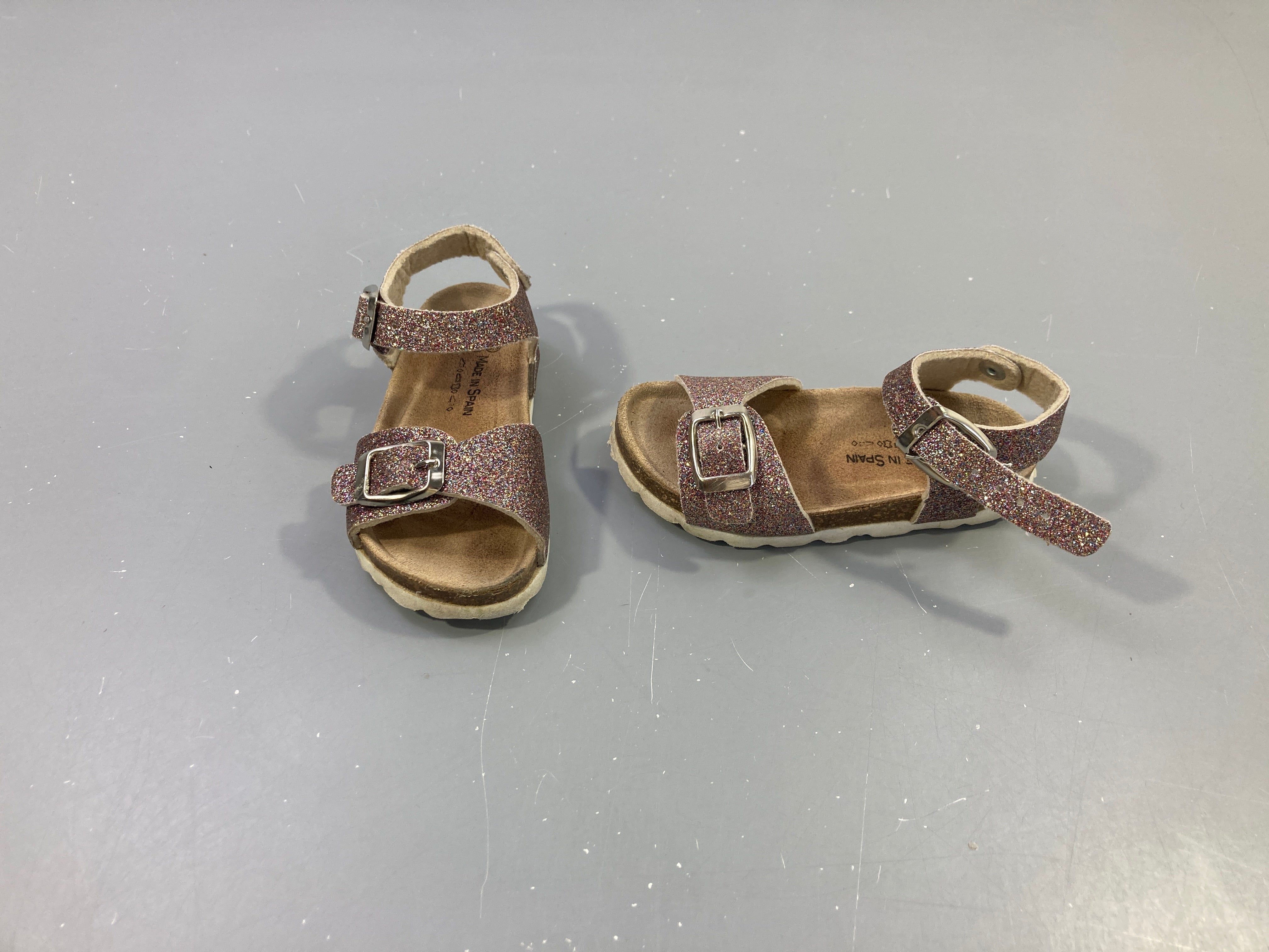 Sandales pailletées multicolore, 22