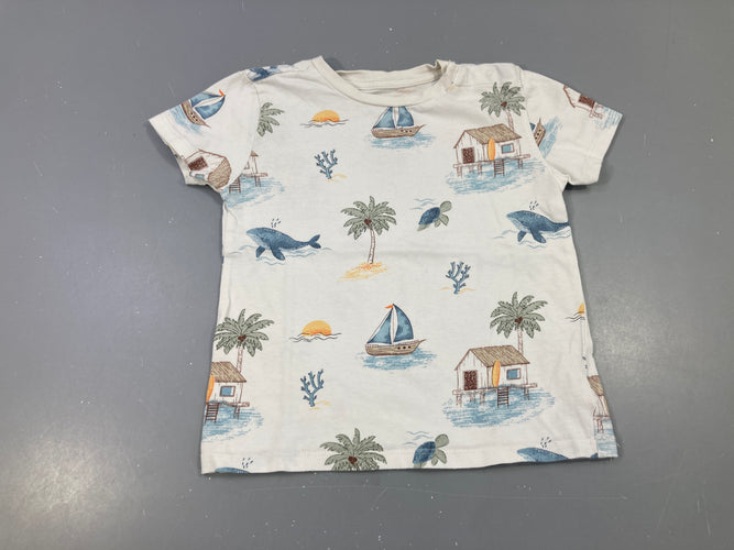 T-shirt m.c blanc motifs océan/vacances, légèrement bouloché, moins cher chez Petit Kiwi