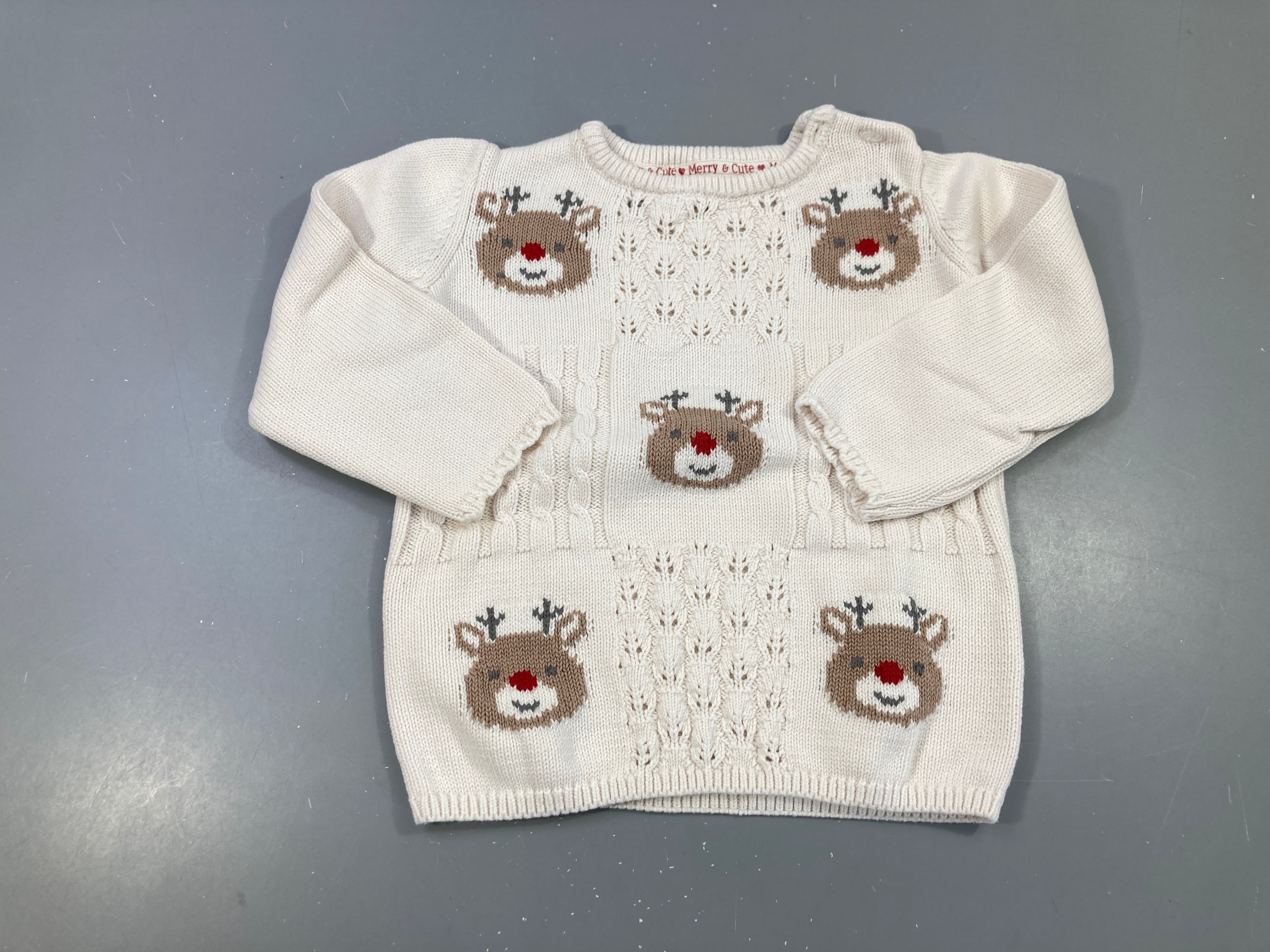 Pull blanc renne Noël