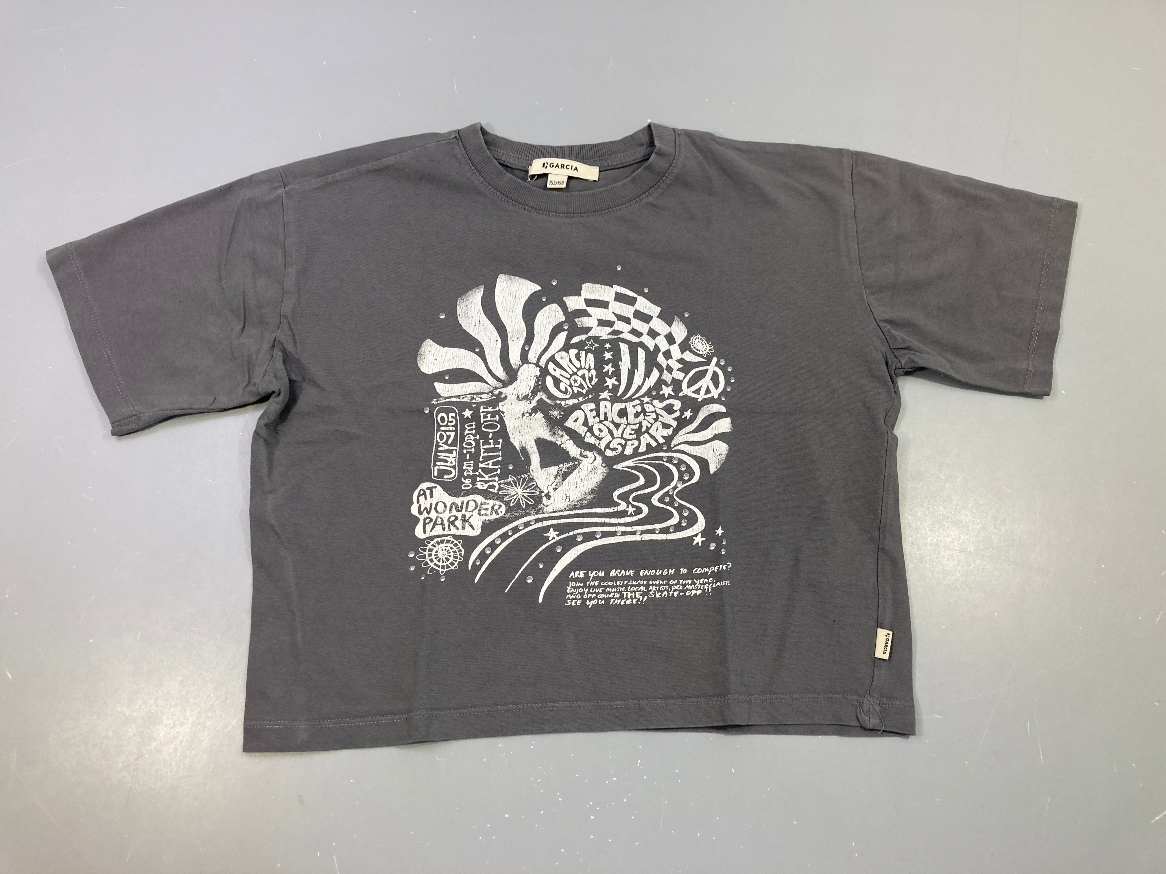 T-shirt m.c court gris foncé peace love