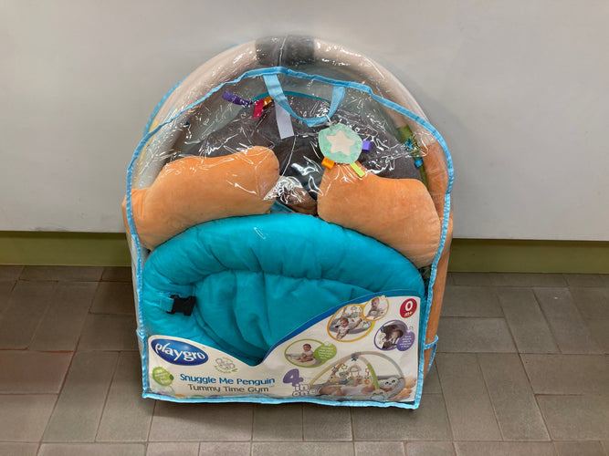 Tapis d'éveil 0+ Snuggle Me Penguin Tummy Time Gym Playgro, moins cher chez Petit Kiwi