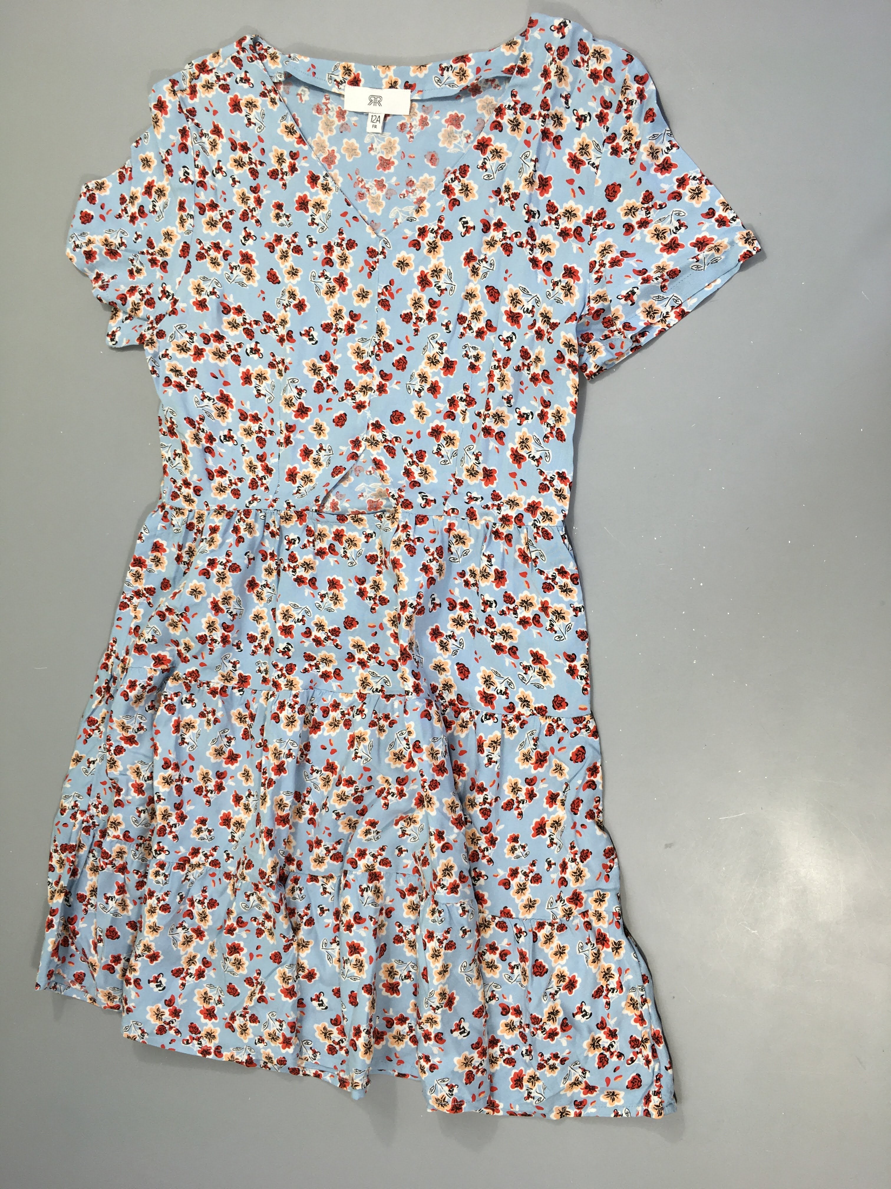 Robe m.c bleue fleurie rouge