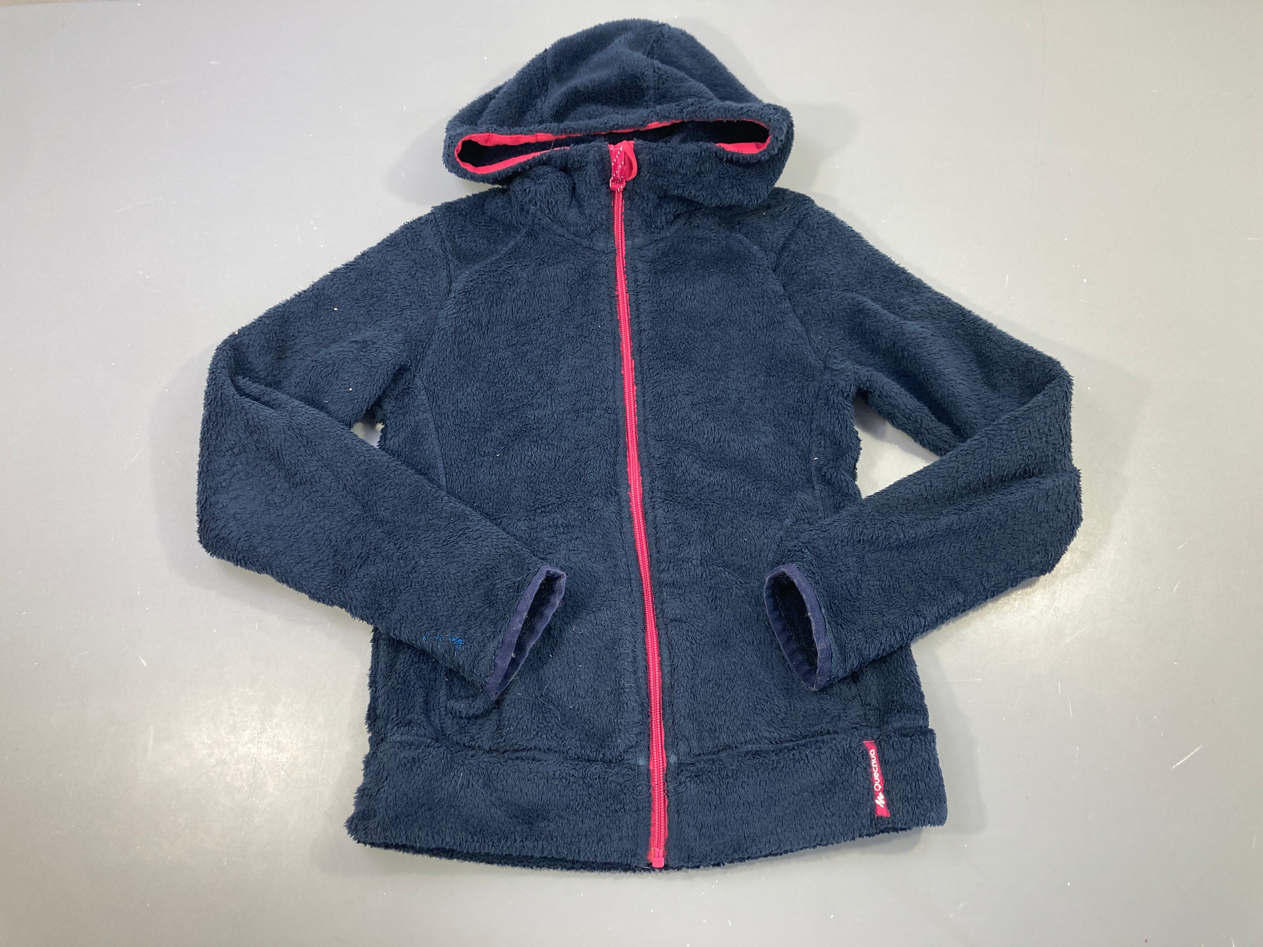 Gilet zippé velours bleu foncé à capuche