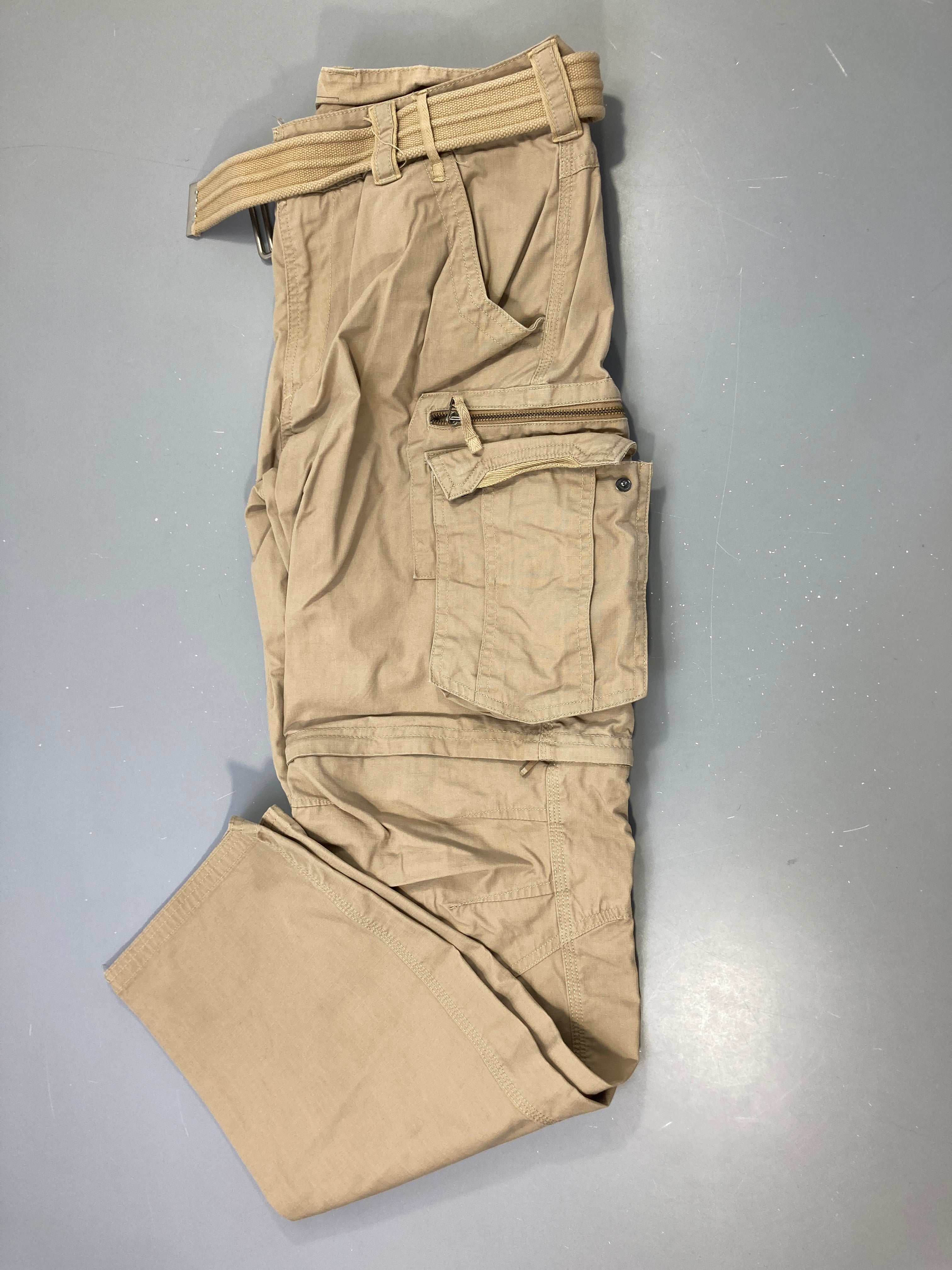 Pantalon cargo modulable beige + ceinture