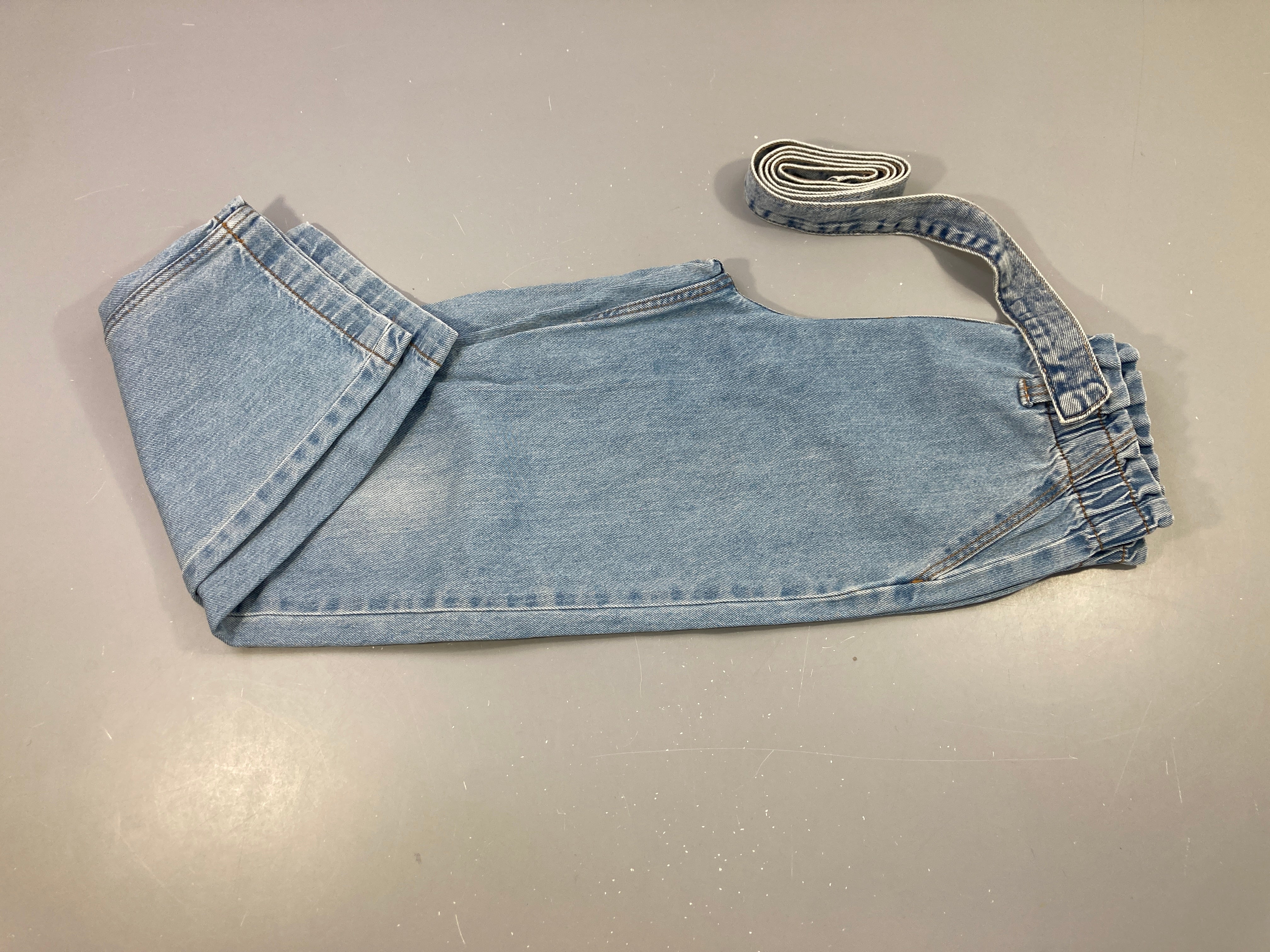 Jeans Sam Mom taille élastique + Ceinture