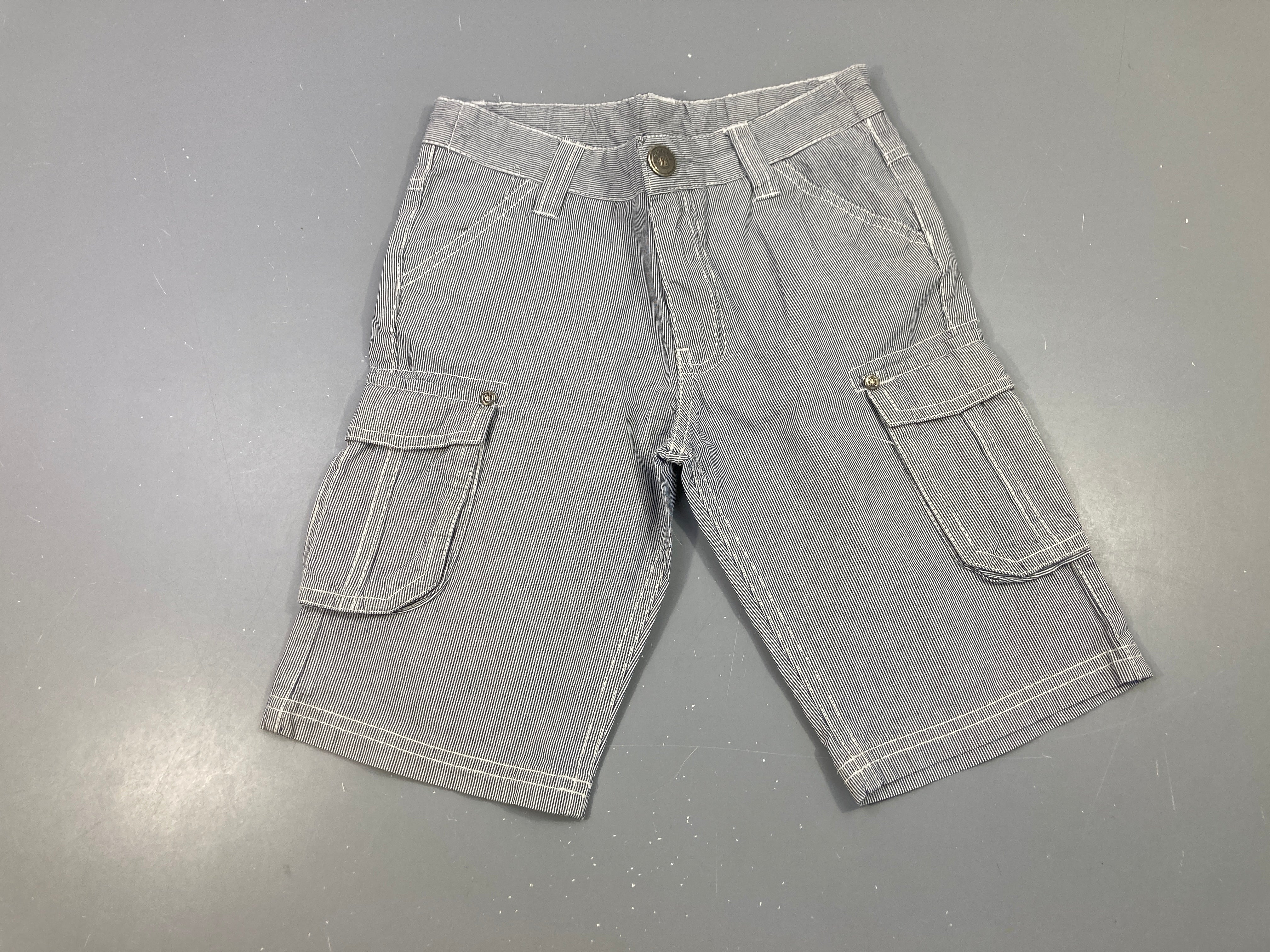 Bermuda gris ligné finpoches latérales
