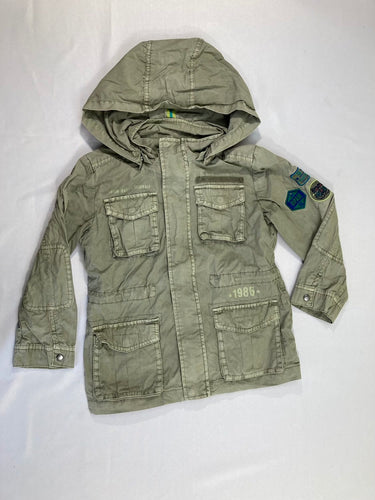 Veste légère zippé kaki à capuche amovible, moins cher chez Petit Kiwi