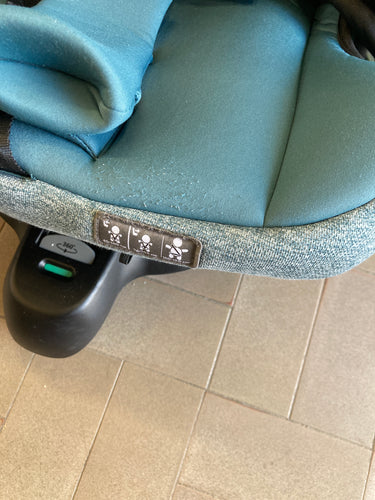 Siège auto évolutif Chicco Bi Seat i-Size Air Teal melange + Base 360° i-Size Légèrement bouloche fin assise., moins cher chez Petit Kiwi