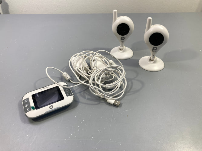 Babyphone vidéo Look Look avec écran couleur 2,4 pouces et 2 caméras. Portée intérieure : 30-50m Portée extérieure : 300m. Fonctionne nécessite d'apparairage, moins cher chez Petit Kiwi