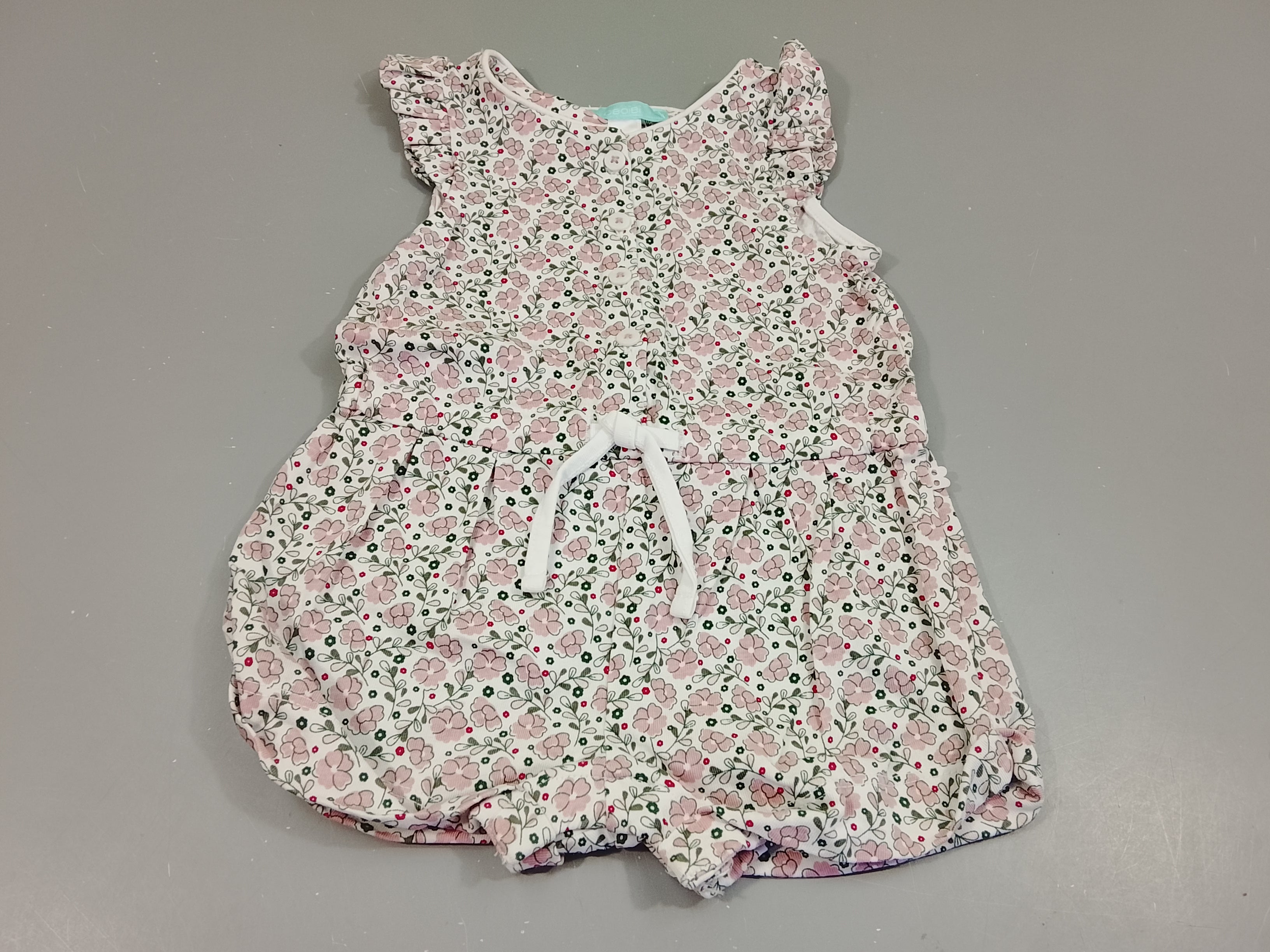 Combishort blanc à fleurs