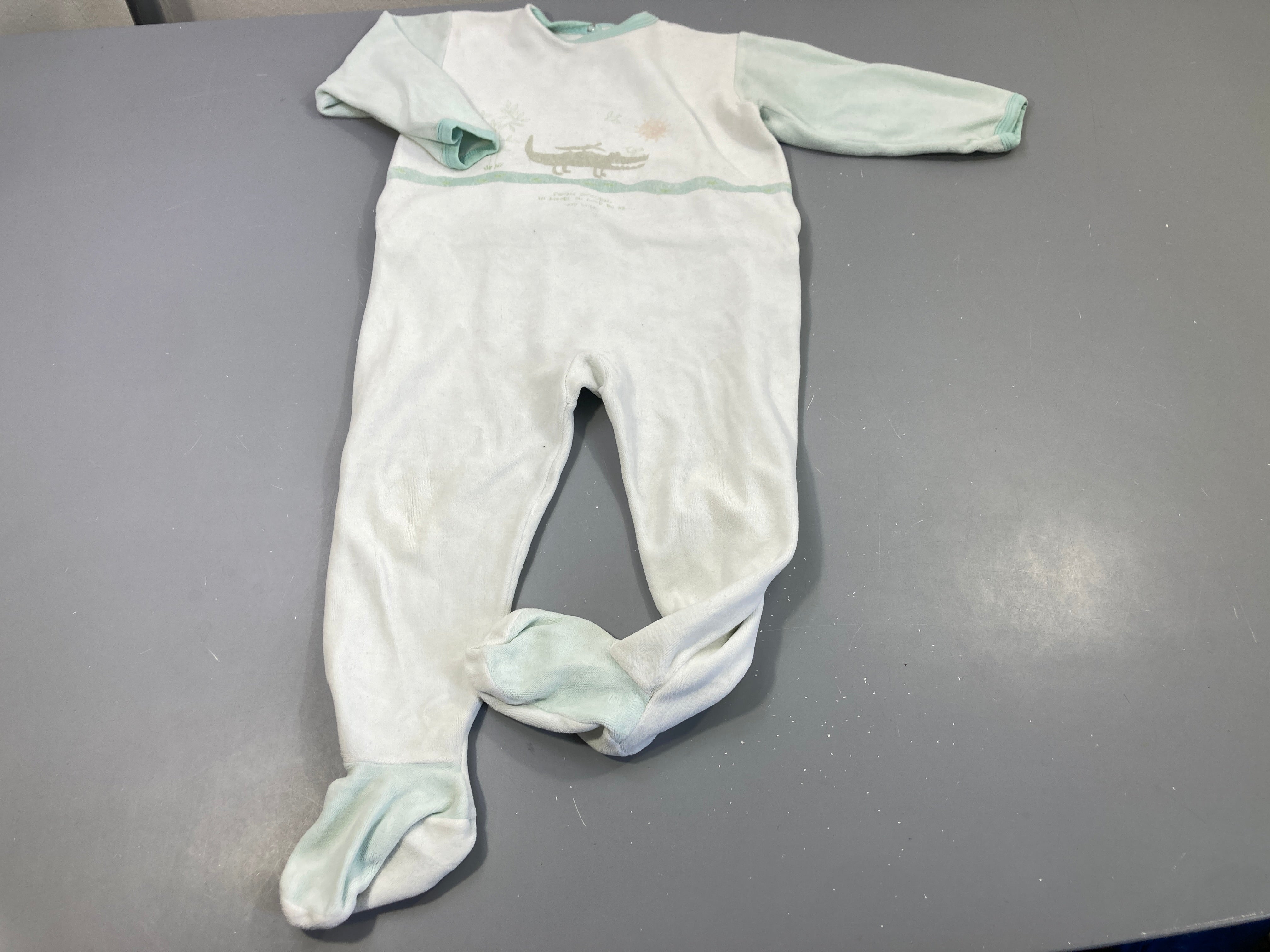 Pyjama velours blanc  crocodiles