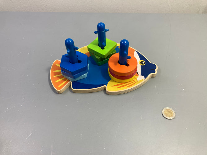 Planche d'encastrement en bois poisson playtive, moins cher chez Petit Kiwi