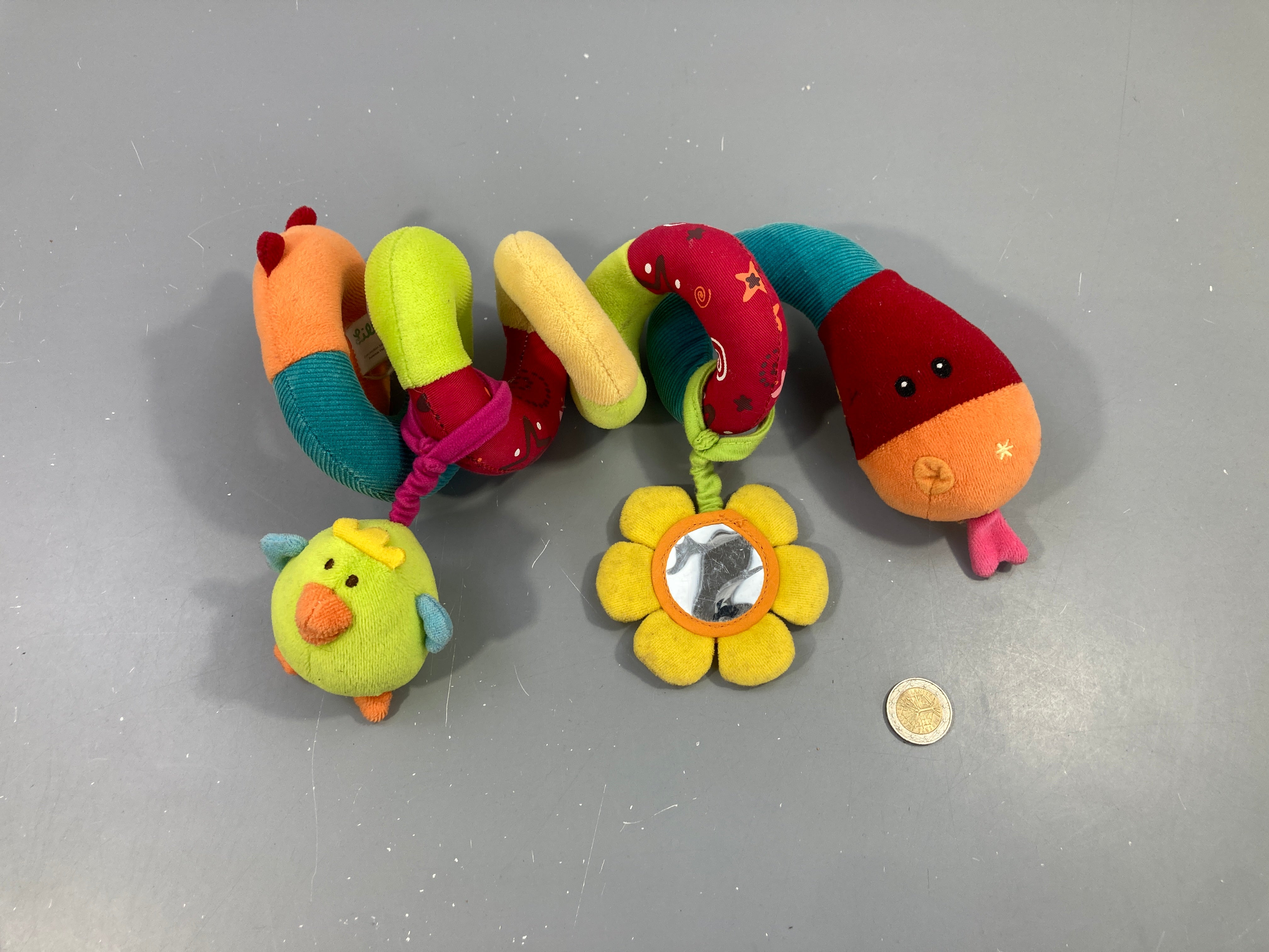 Spirale d'activités serpent multicolore