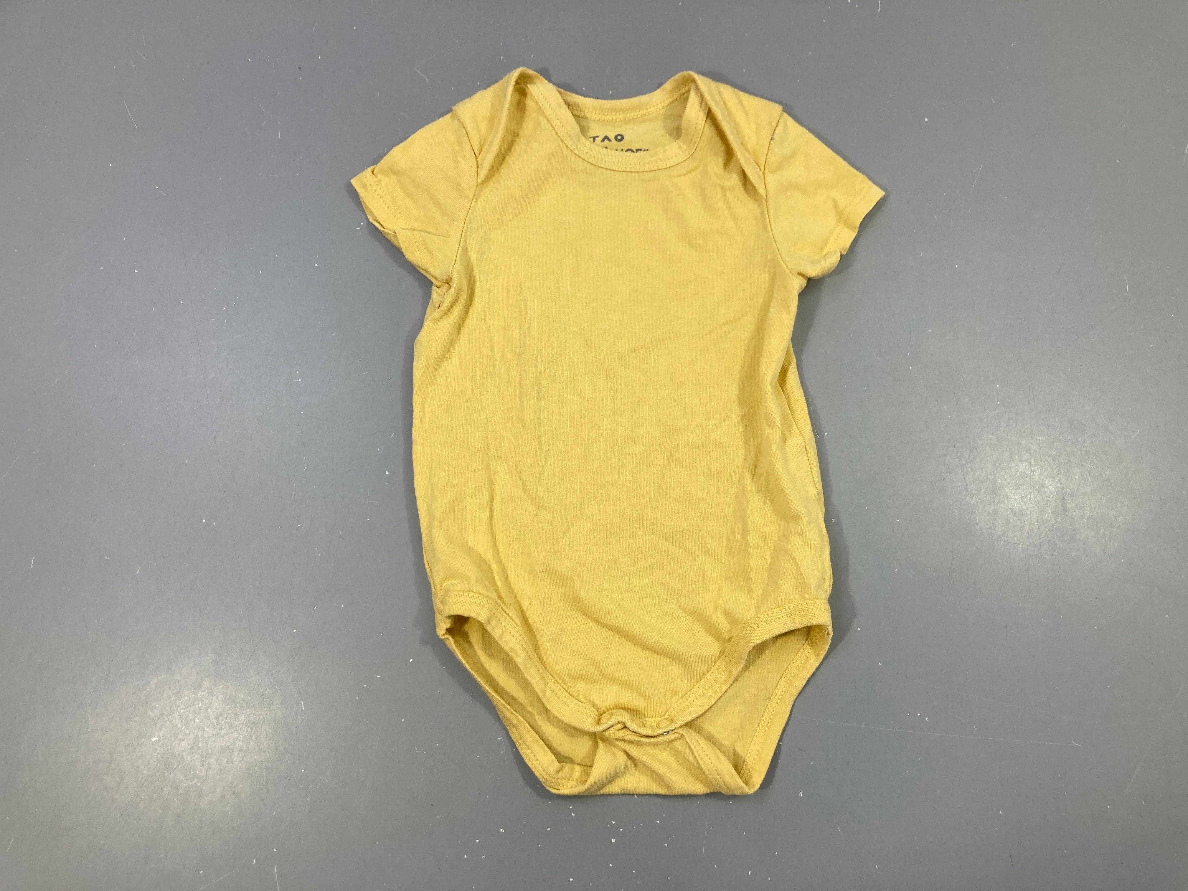 Body m.c jaune
