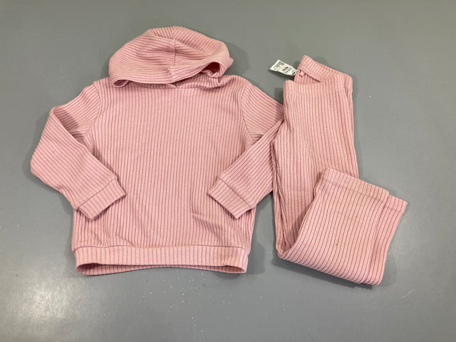 Ensemble Haut côtelé à capuche rose + bas flare Légèrement bouloché et qques taches, moins cher chez Petit Kiwi