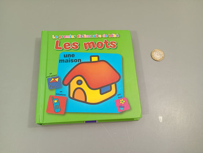 Le premier dictionnaire de bébé. Les mots, moins cher chez Petit Kiwi