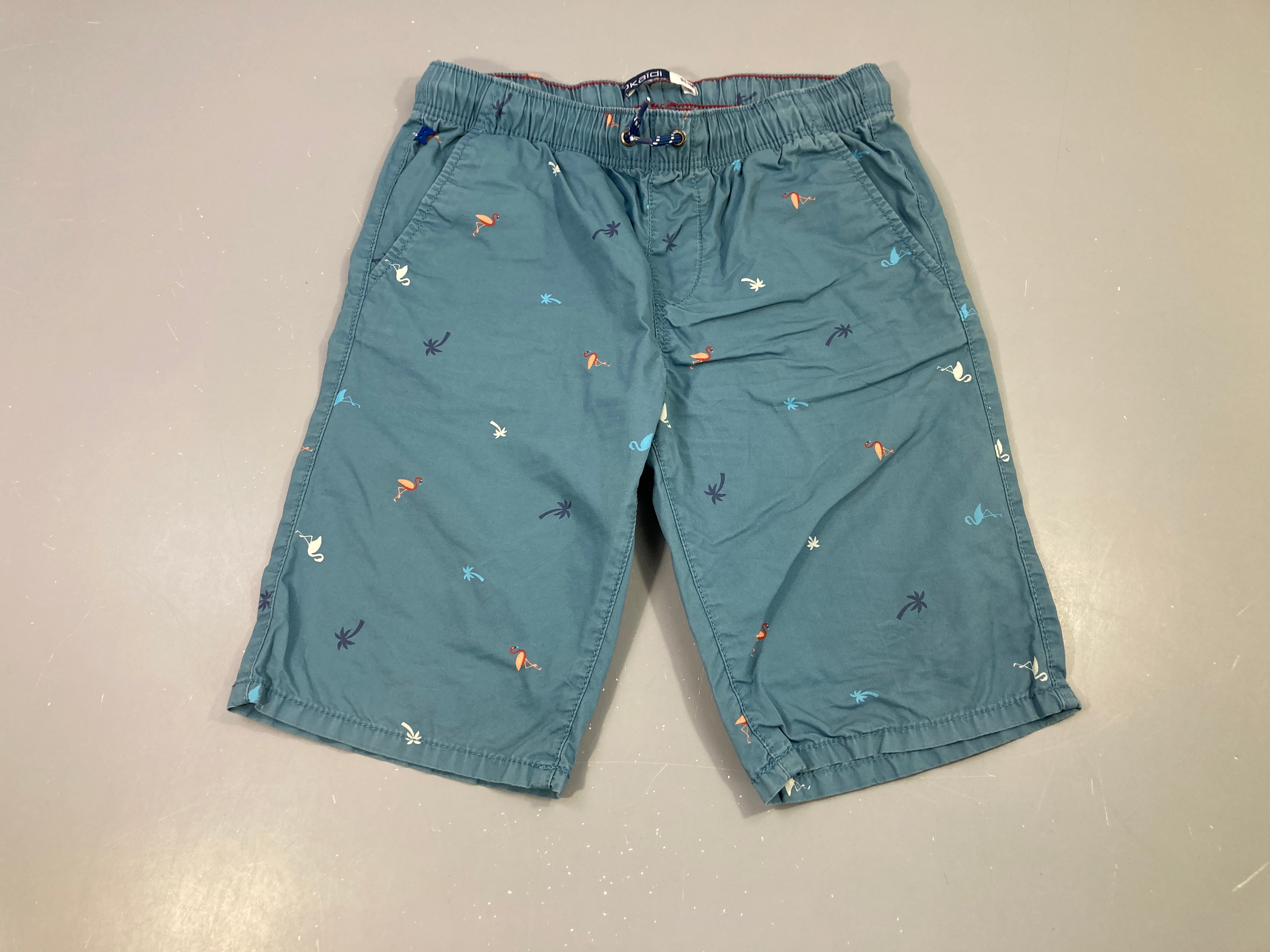 Bermuda slim bleu motifs été