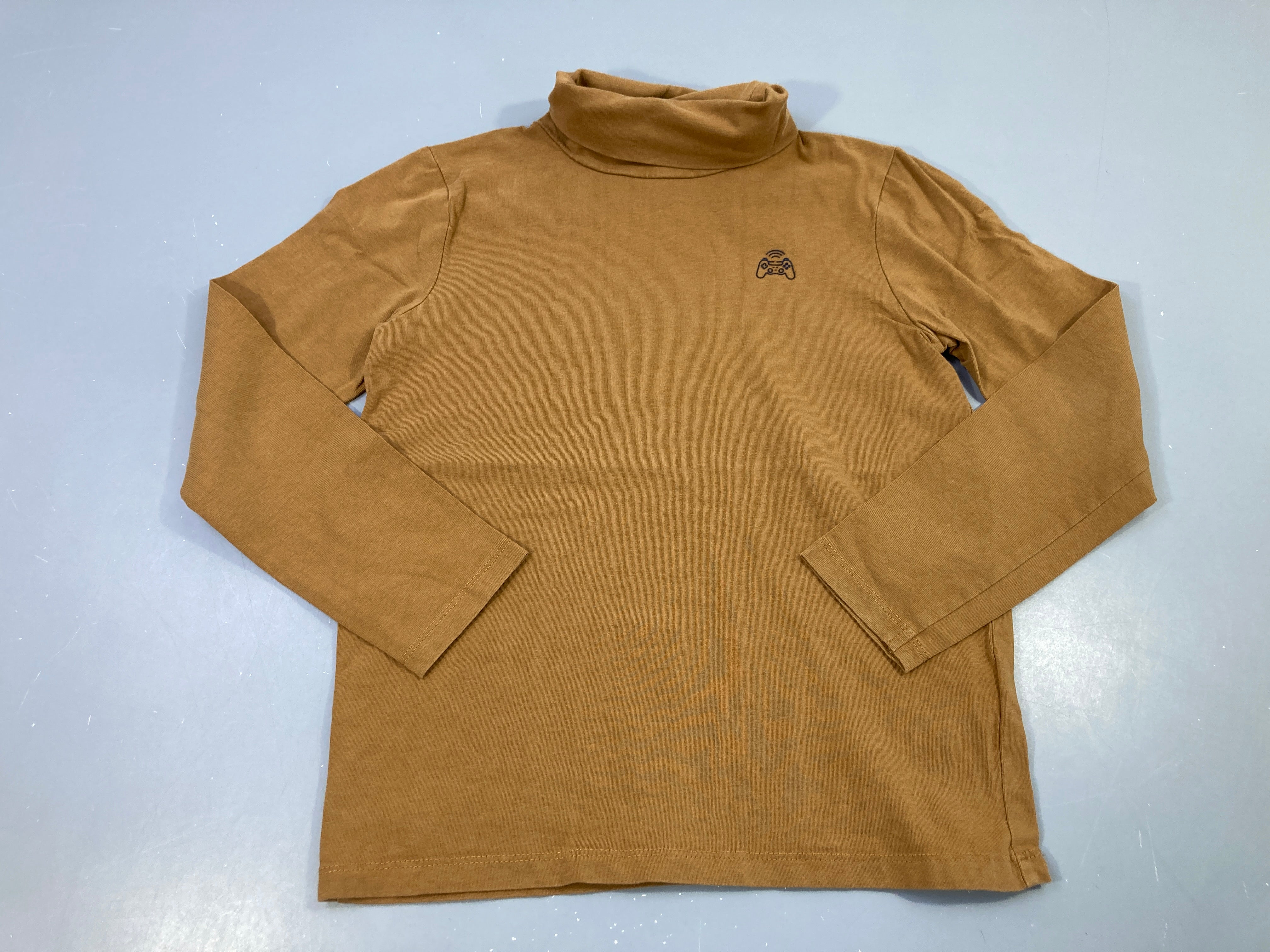 T-shirt m.l col roulé brun manette