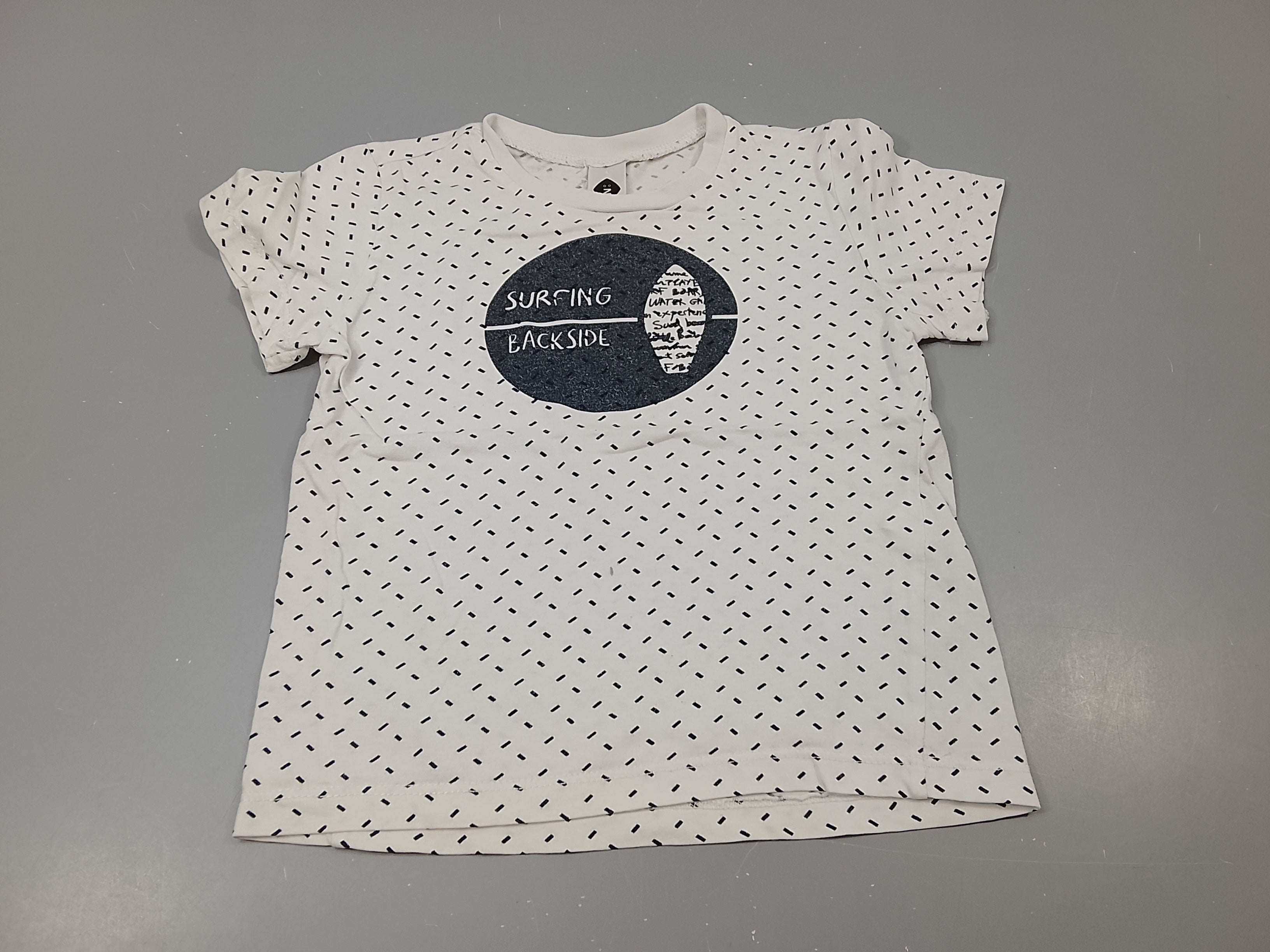 T-shirt m.c blanc petits traits noirs 