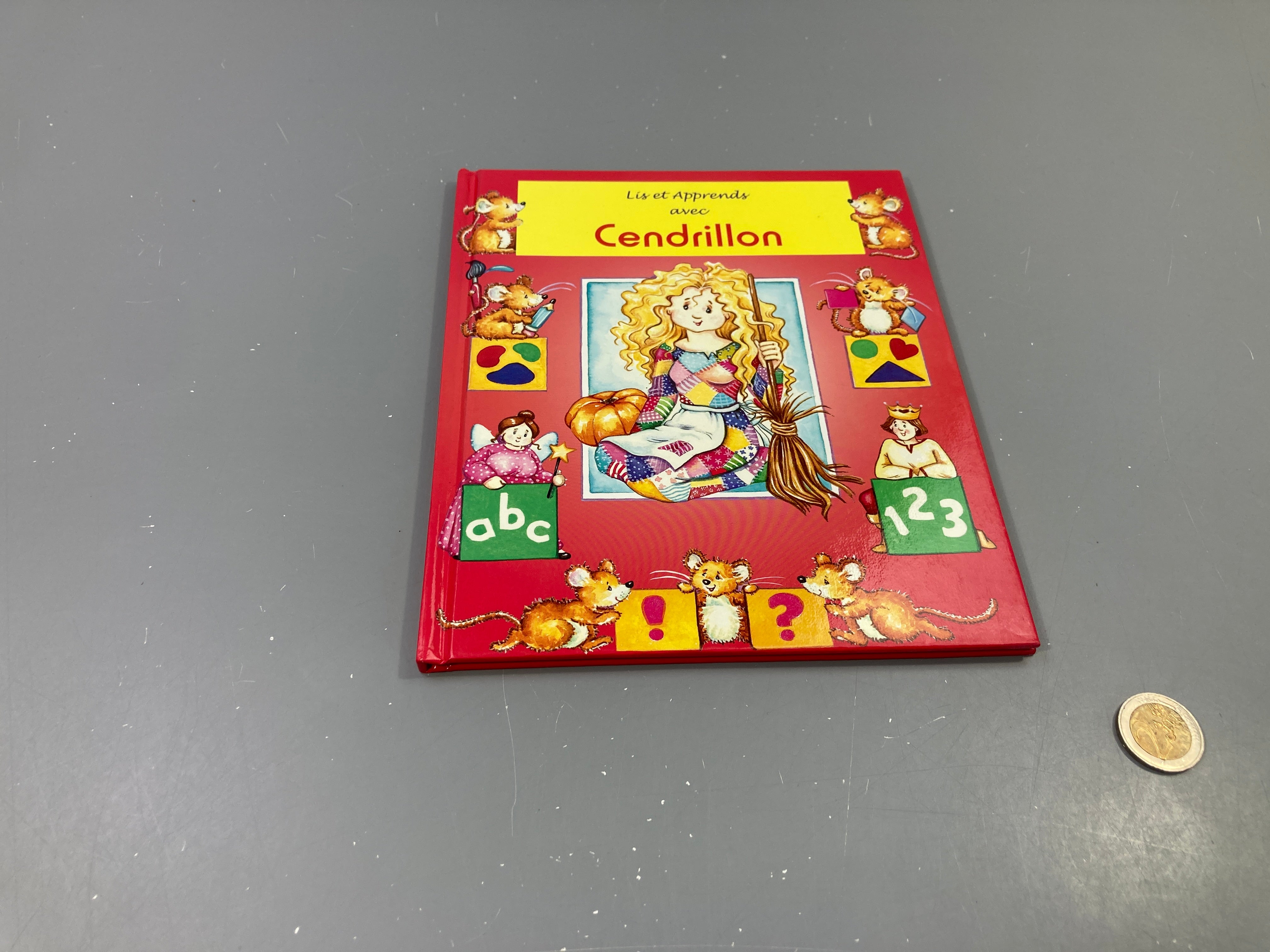 Lis et apprends avec Cendrillon