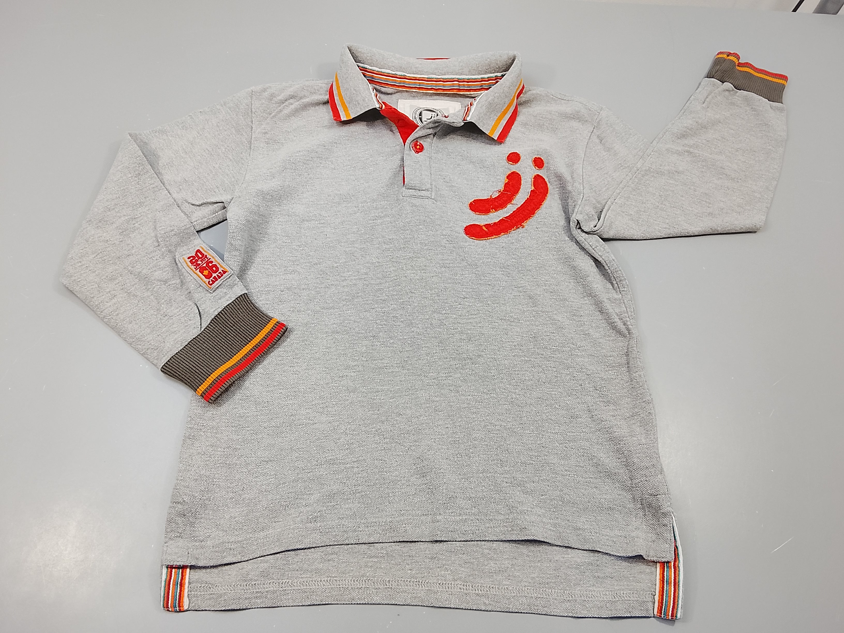 Polo gris chiné, orange 