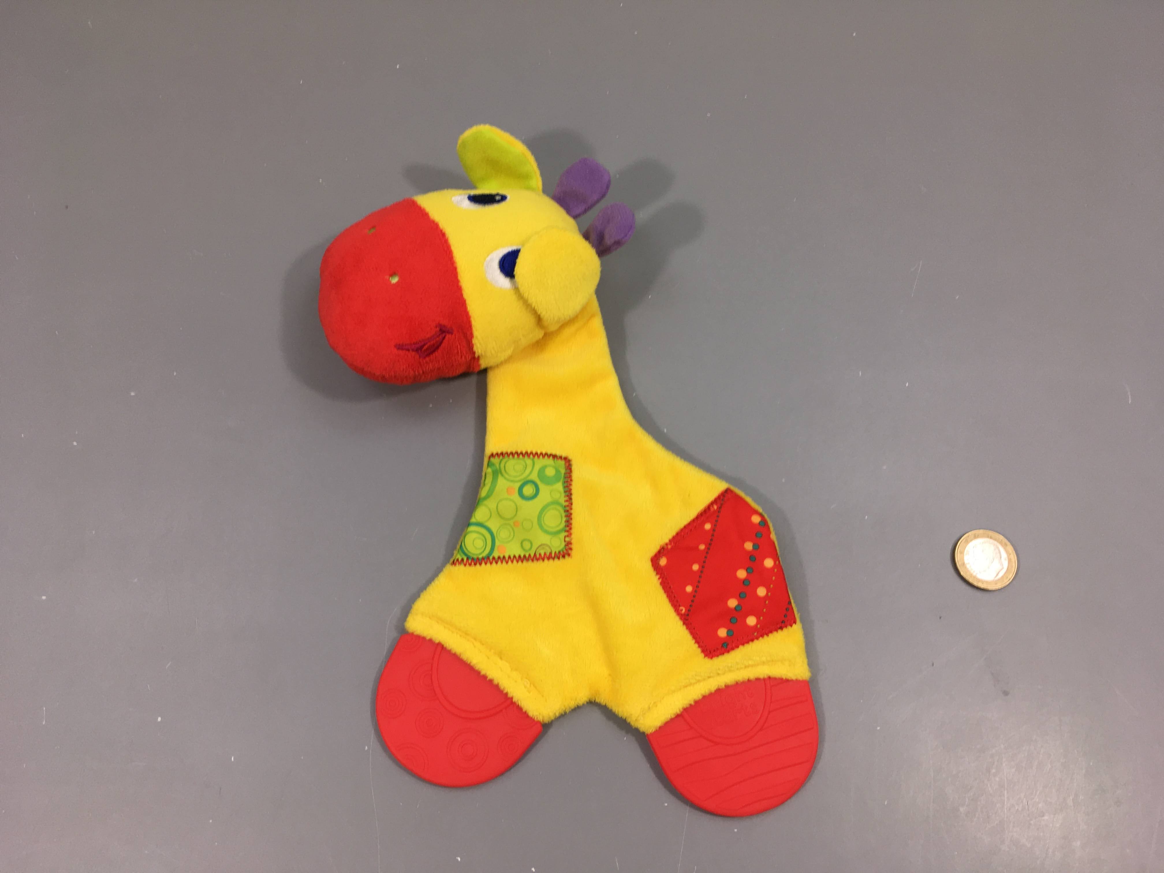 Doudou plat girafe avec bord de dentition Bright Starts