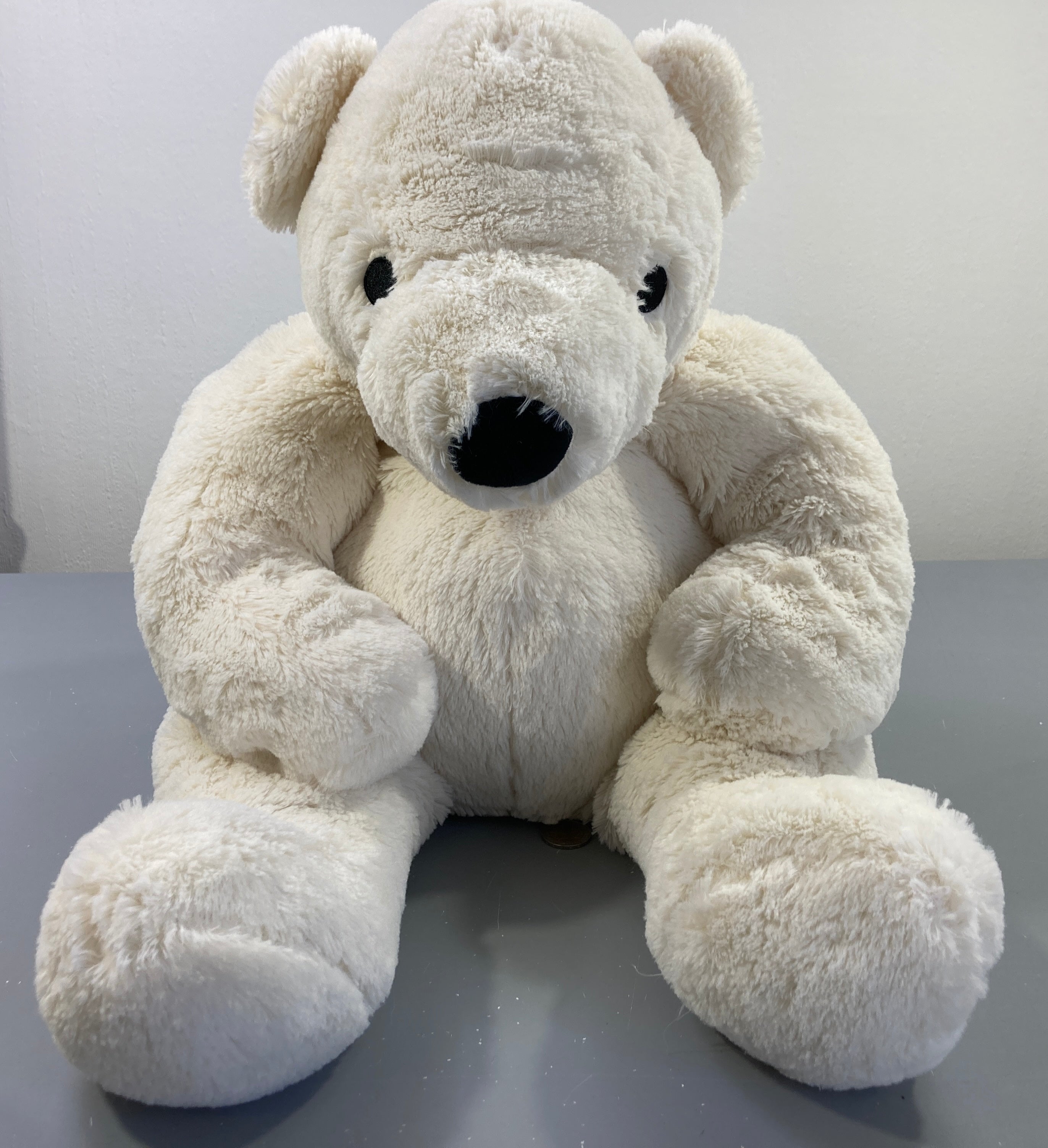 Grande peluche ours blanc, Casa