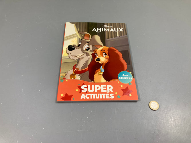 La belle et le clochard Super activités avec stickers, moins cher chez Petit Kiwi