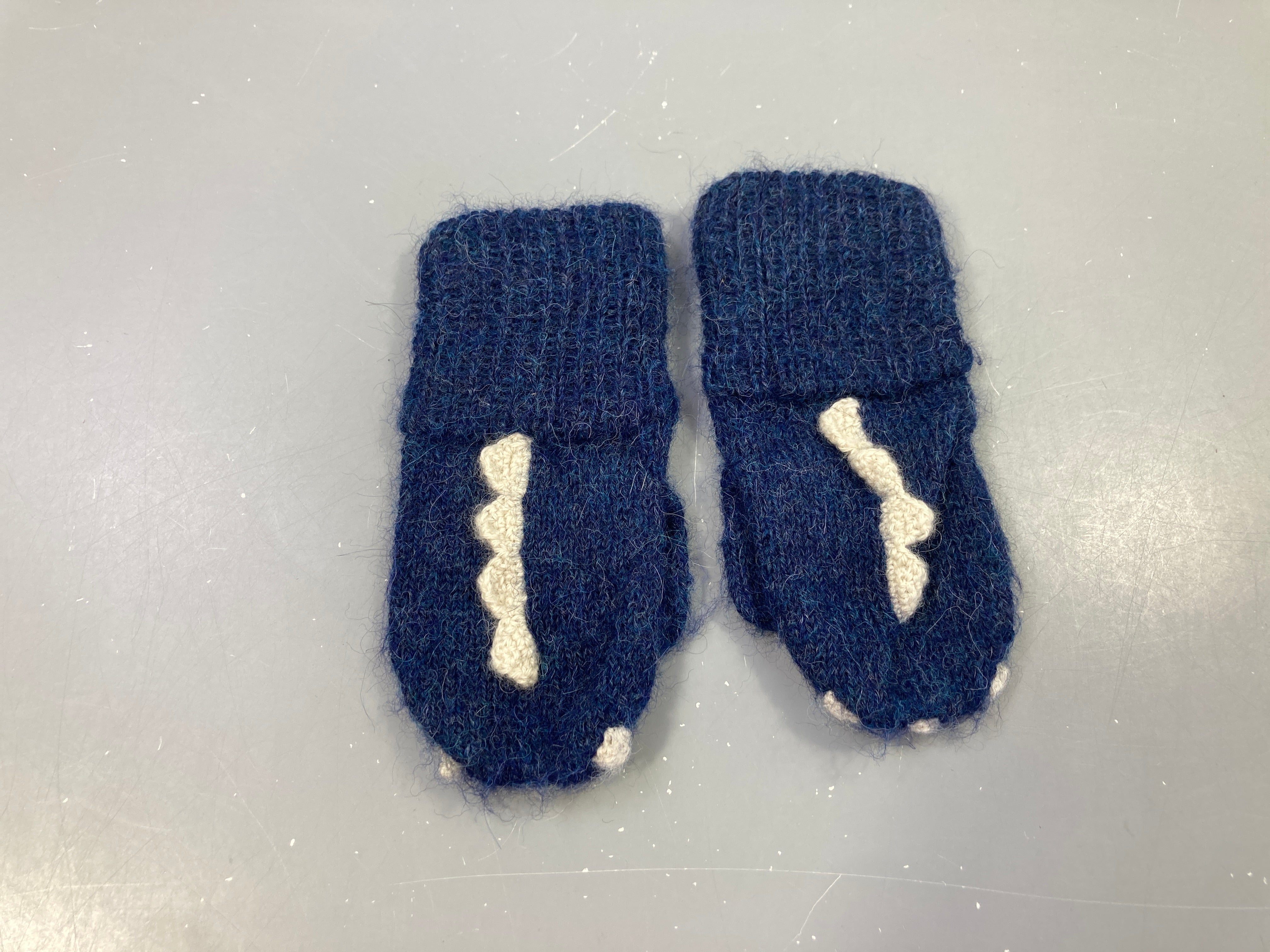 Moufles en maille bleu marine- Oeuf Monster Mittens 100%Alpaga