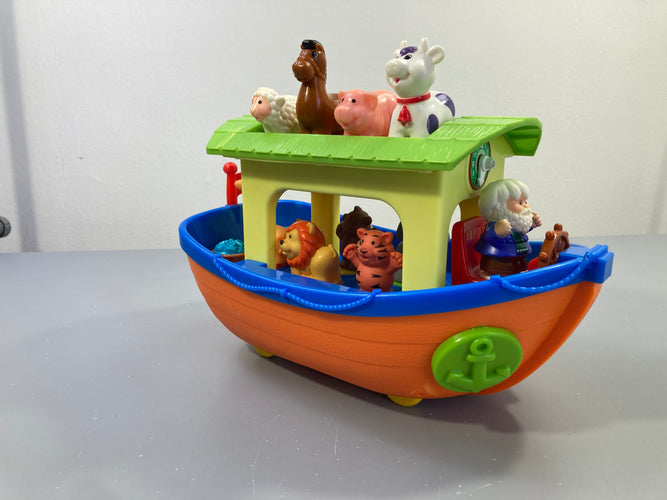 Bateau arche de noé sonore et lumineux Complet et fonctionne, moins cher chez Petit Kiwi