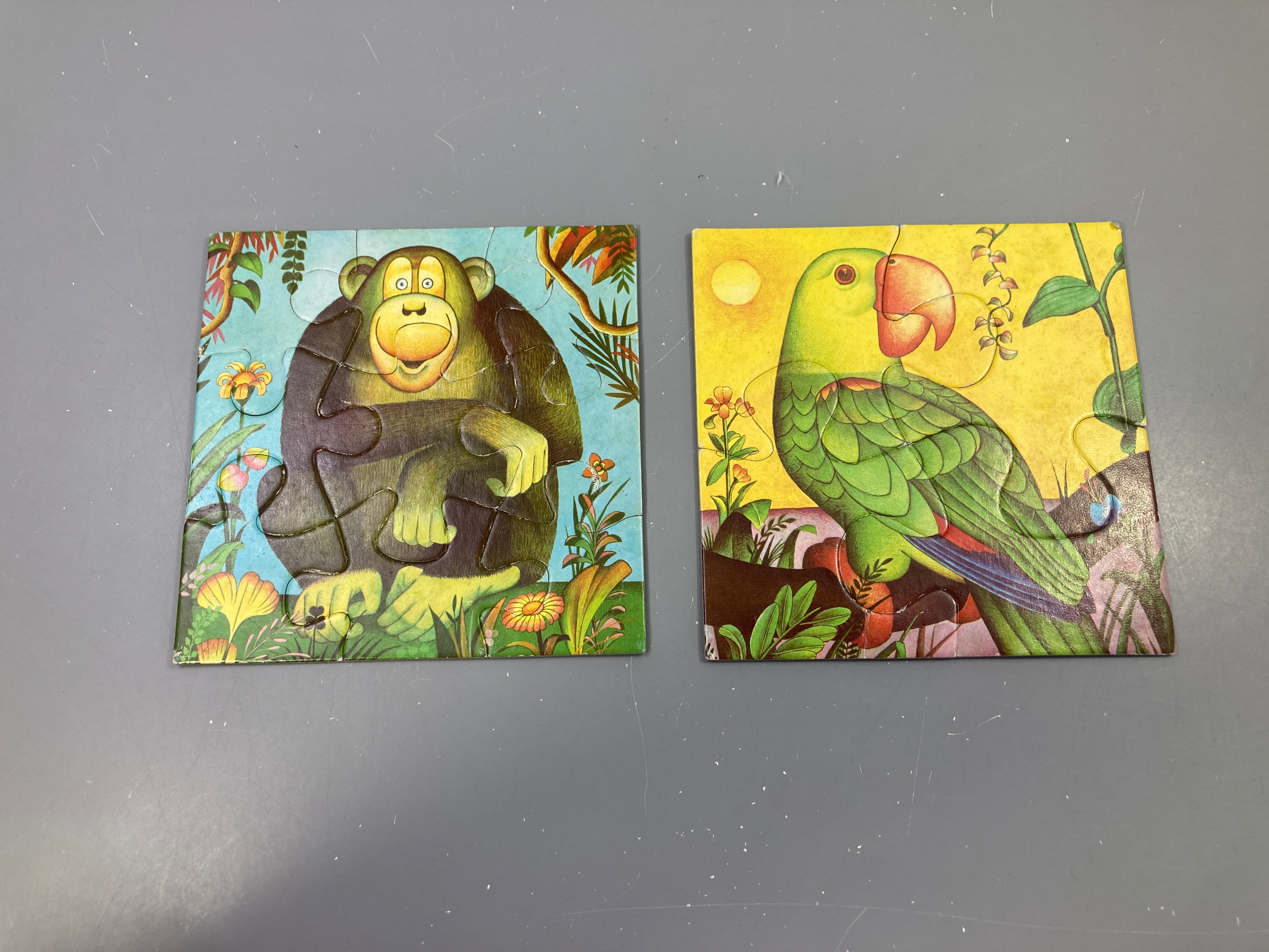 2 Puzzle cartonnés animaux