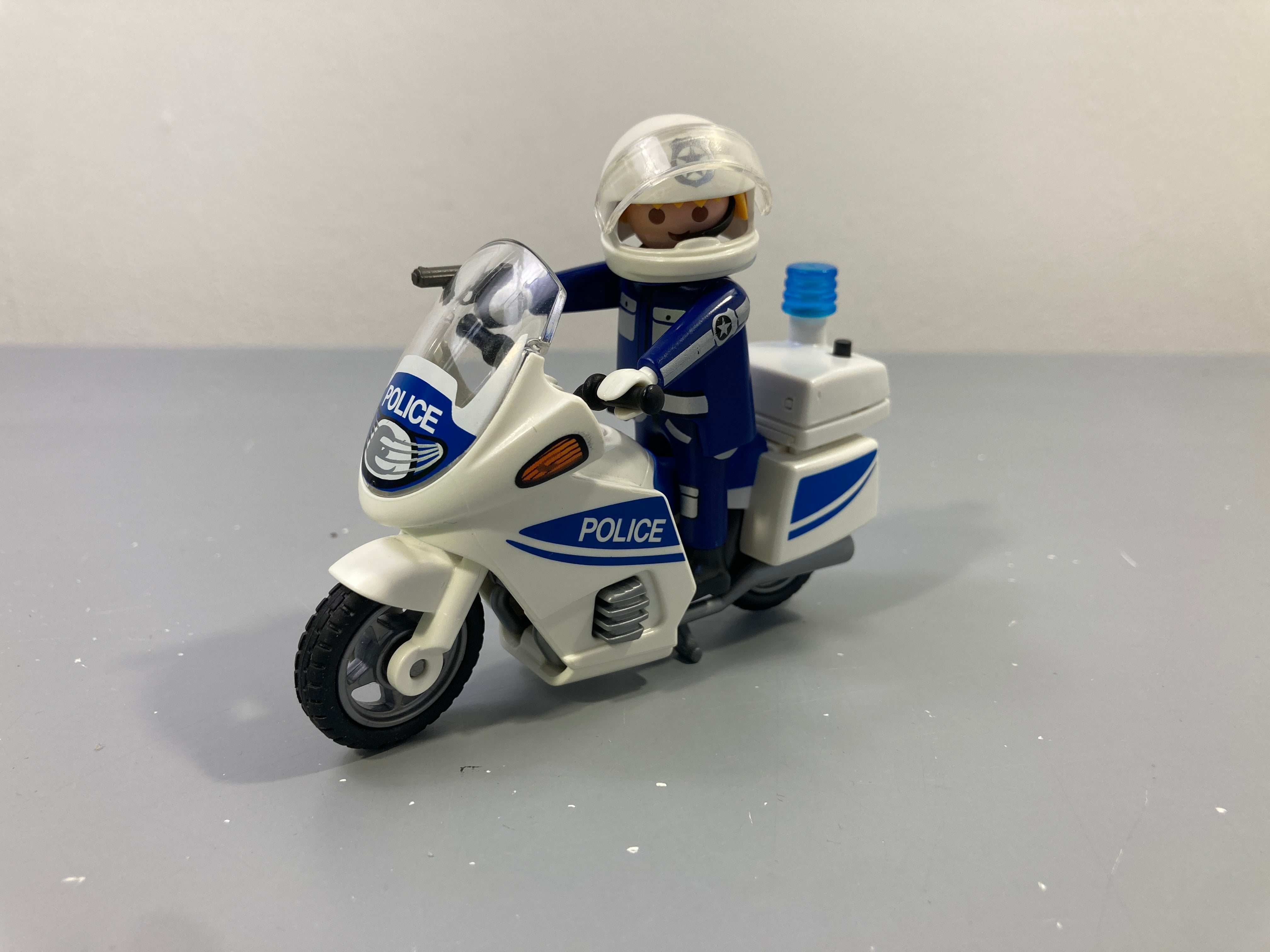 Playmobil City Action 5185 Motard de police (lumière clignotante!Non testée manque piles)