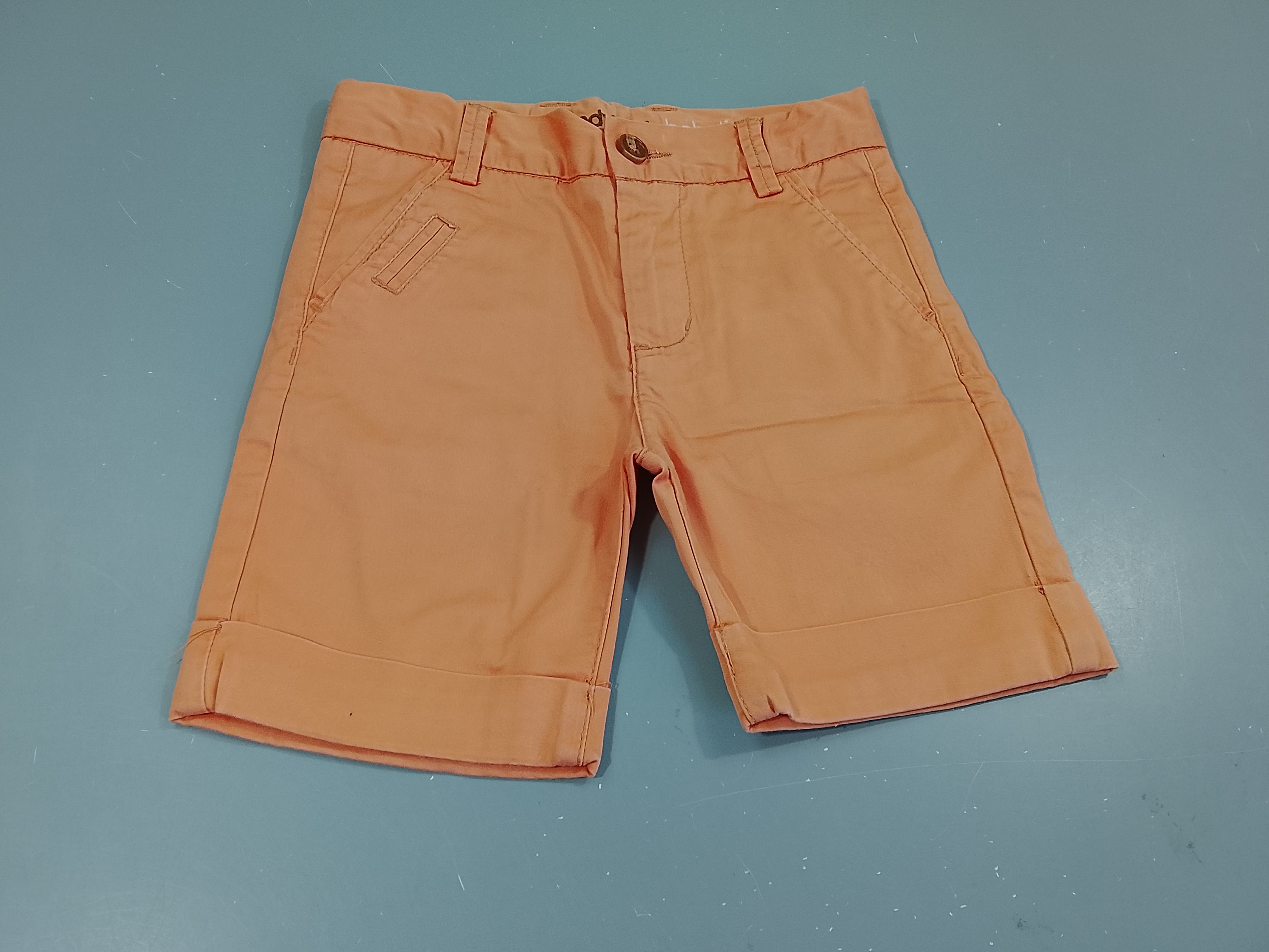 Bermuda orange clair à revers