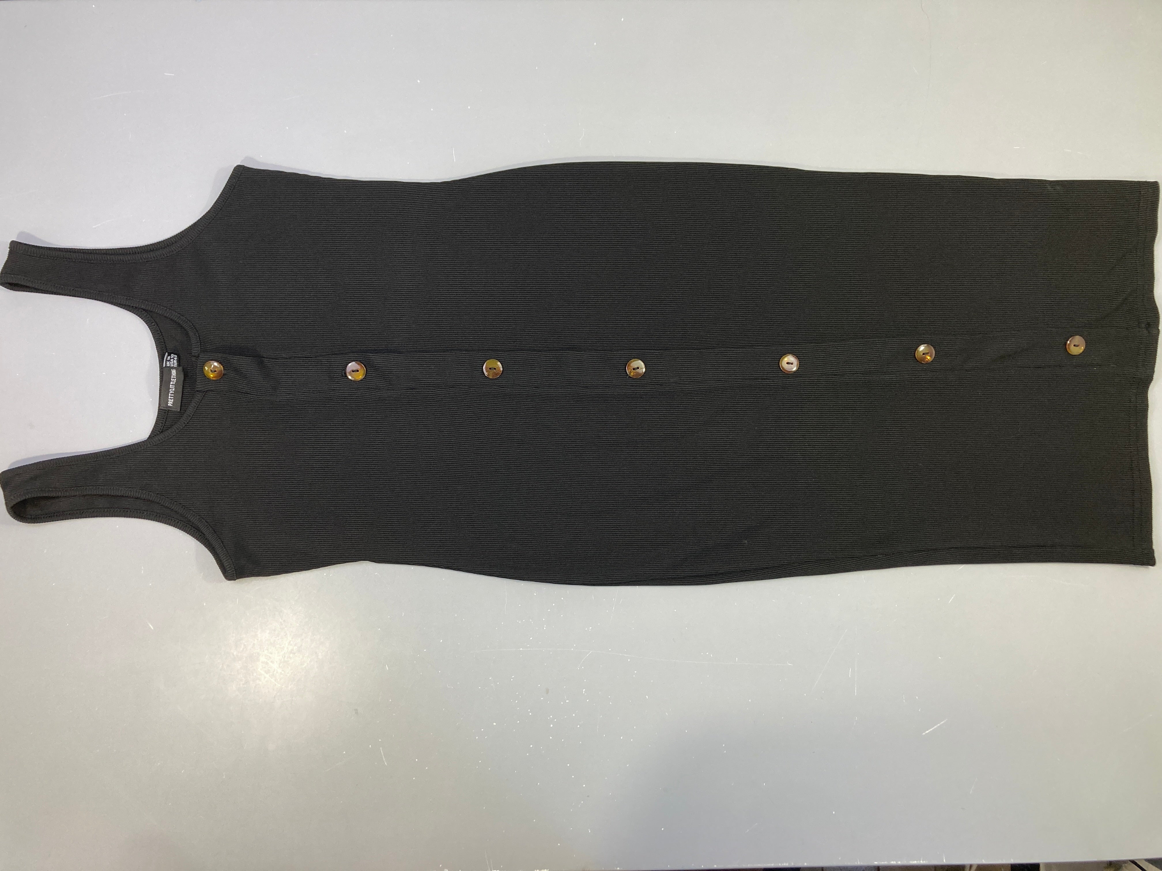 Robe longue tube s.m noire côtelée boutons décoratifs