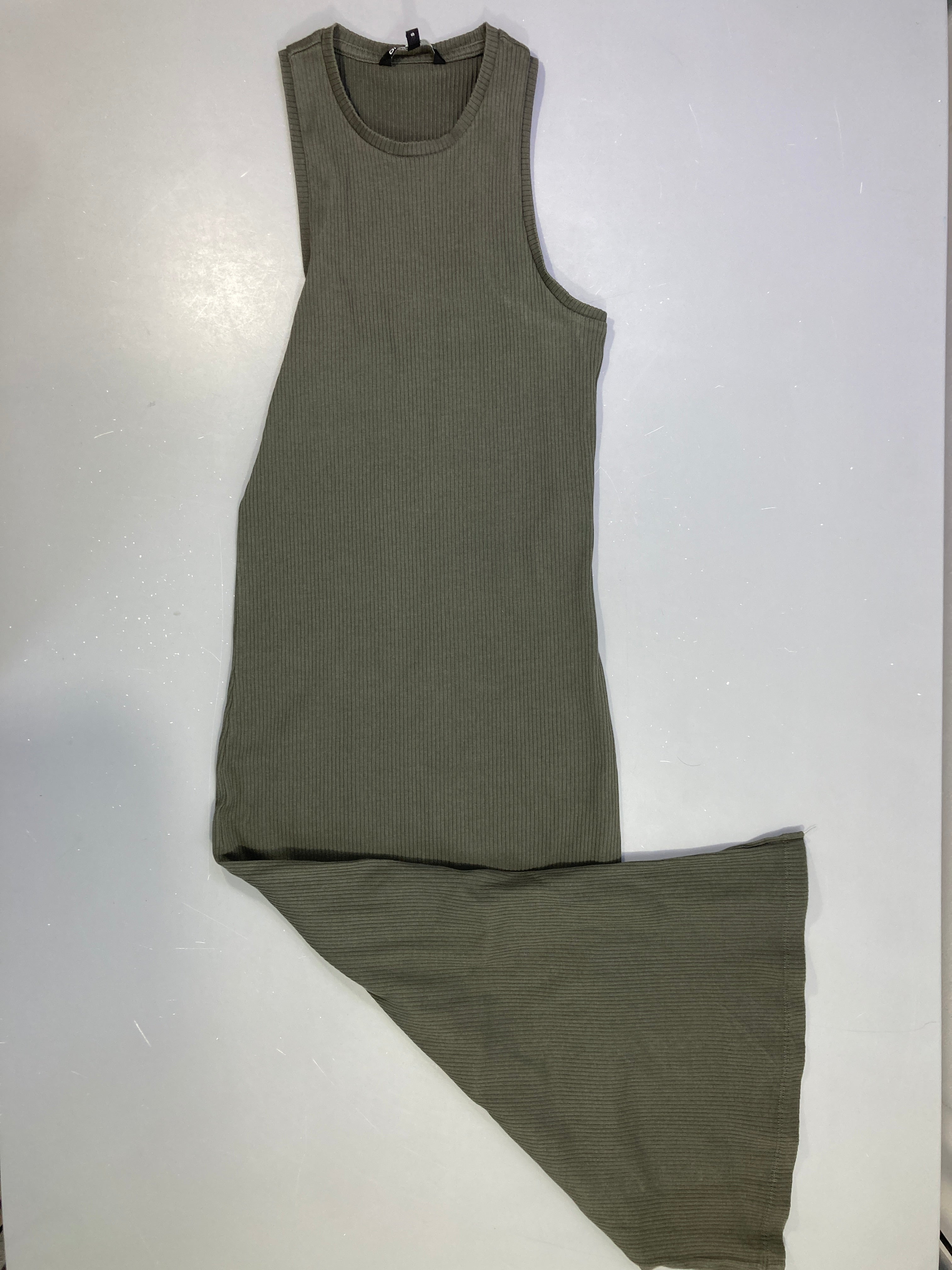Robe tube s.m gris foncé côtelé