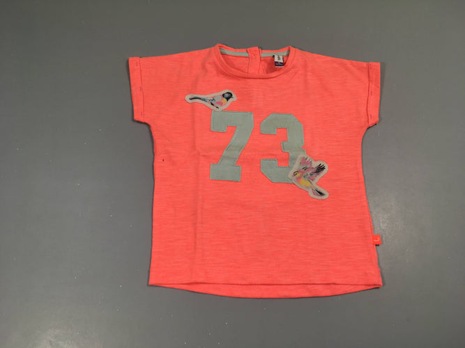 T-shirt m.c rose néon 73, légèrement bouloché, moins cher chez Petit Kiwi