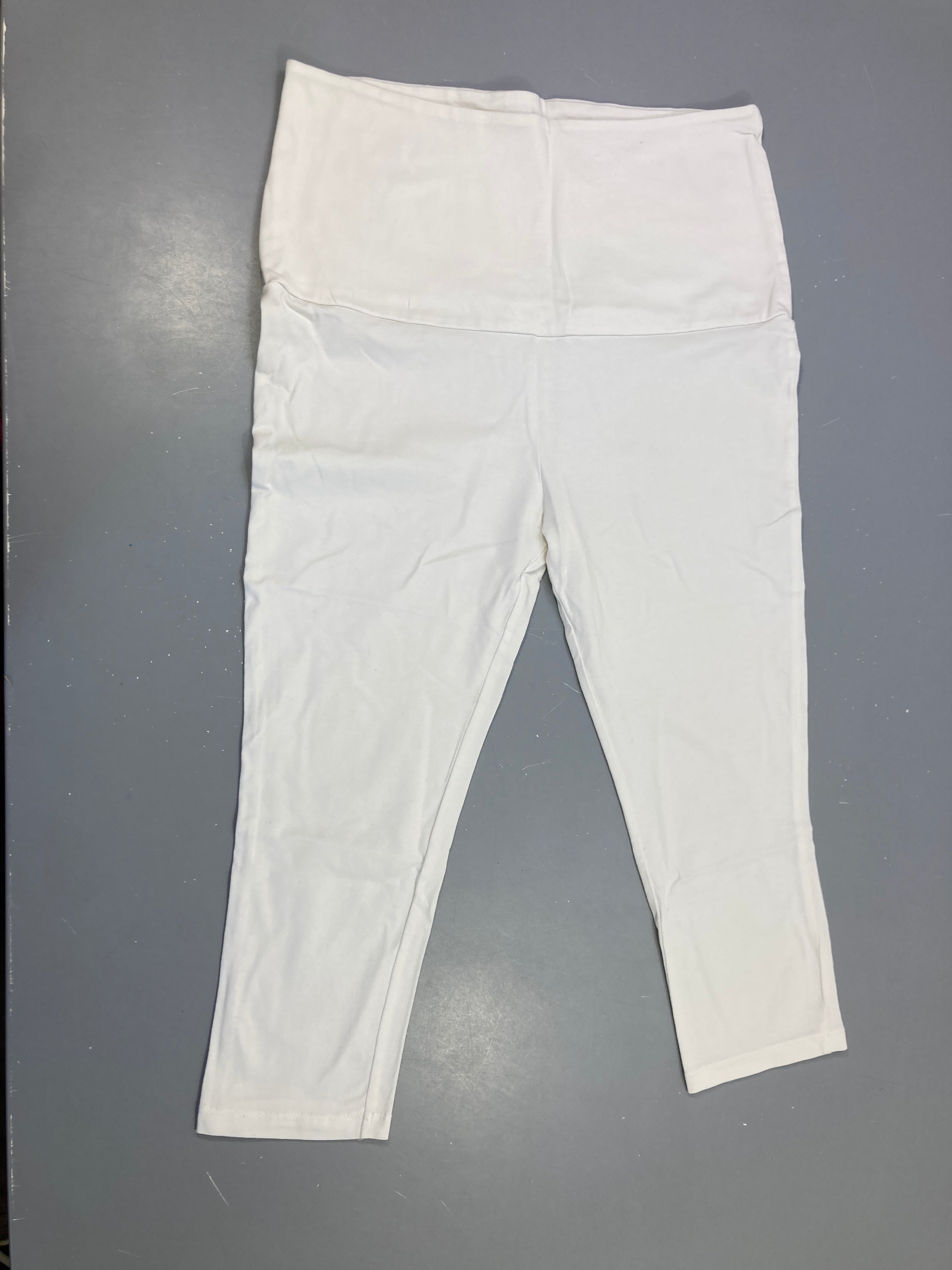 Legging court blanc , pas de taille indiquée  34