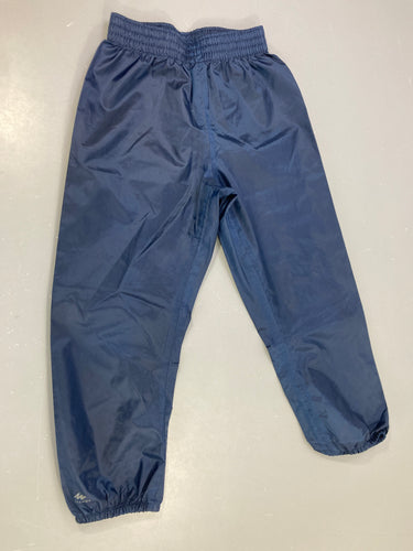 Pantalon imperméable bleu marine Quechua (taille estimée pas d'étiquette), moins cher chez Petit Kiwi