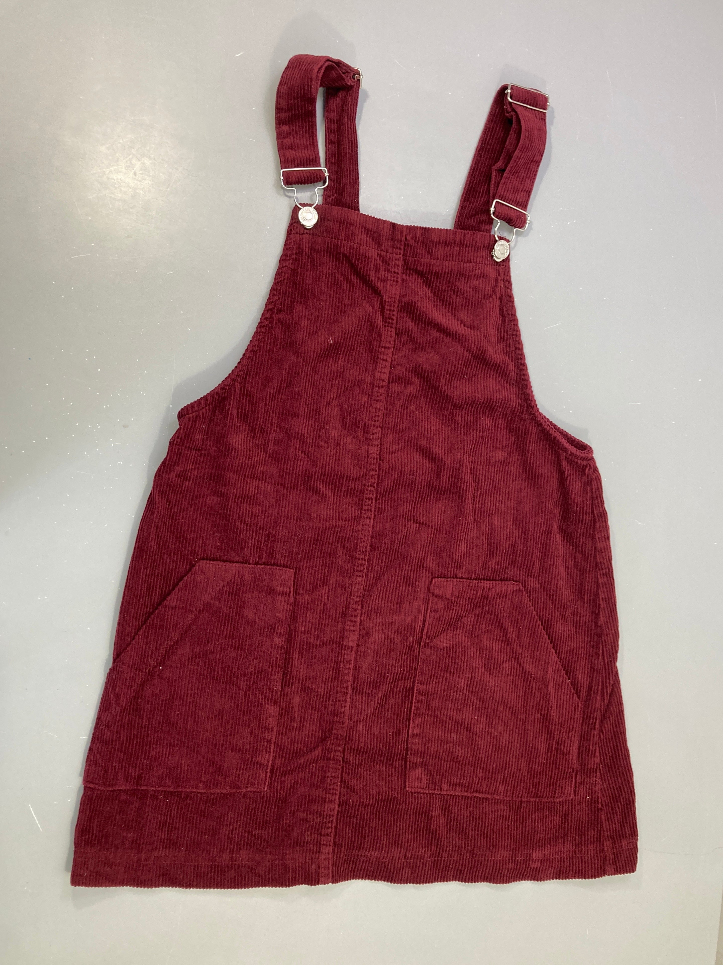 Robe salopette velours côtelé bordeau