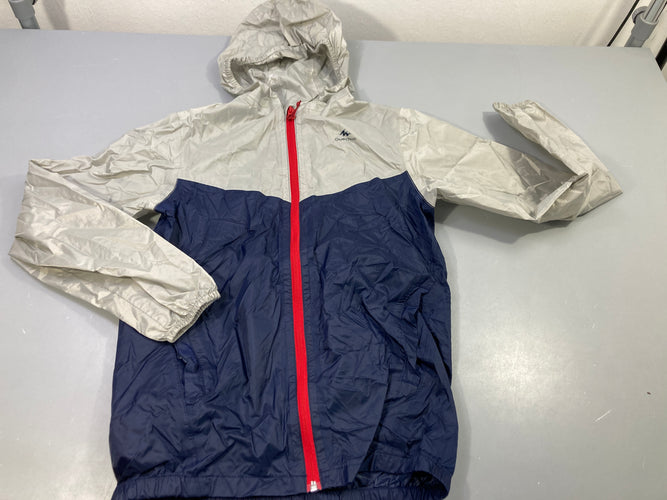 K-way gris clair, bleu marine, rouge. Pas de taille indiquée, estimée 12a, moins cher chez Petit Kiwi
