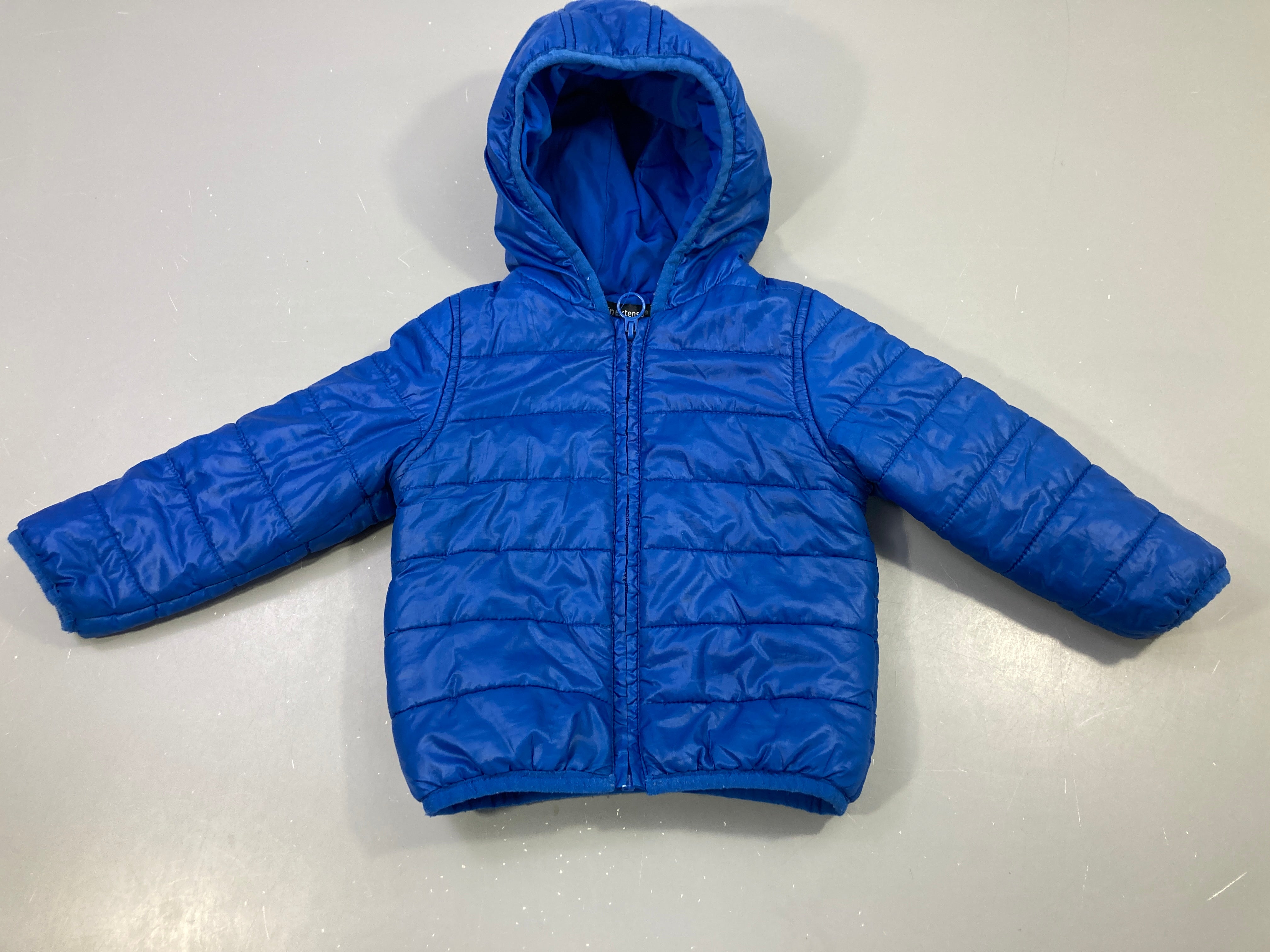 Doudoune légère bleu roi à capuche