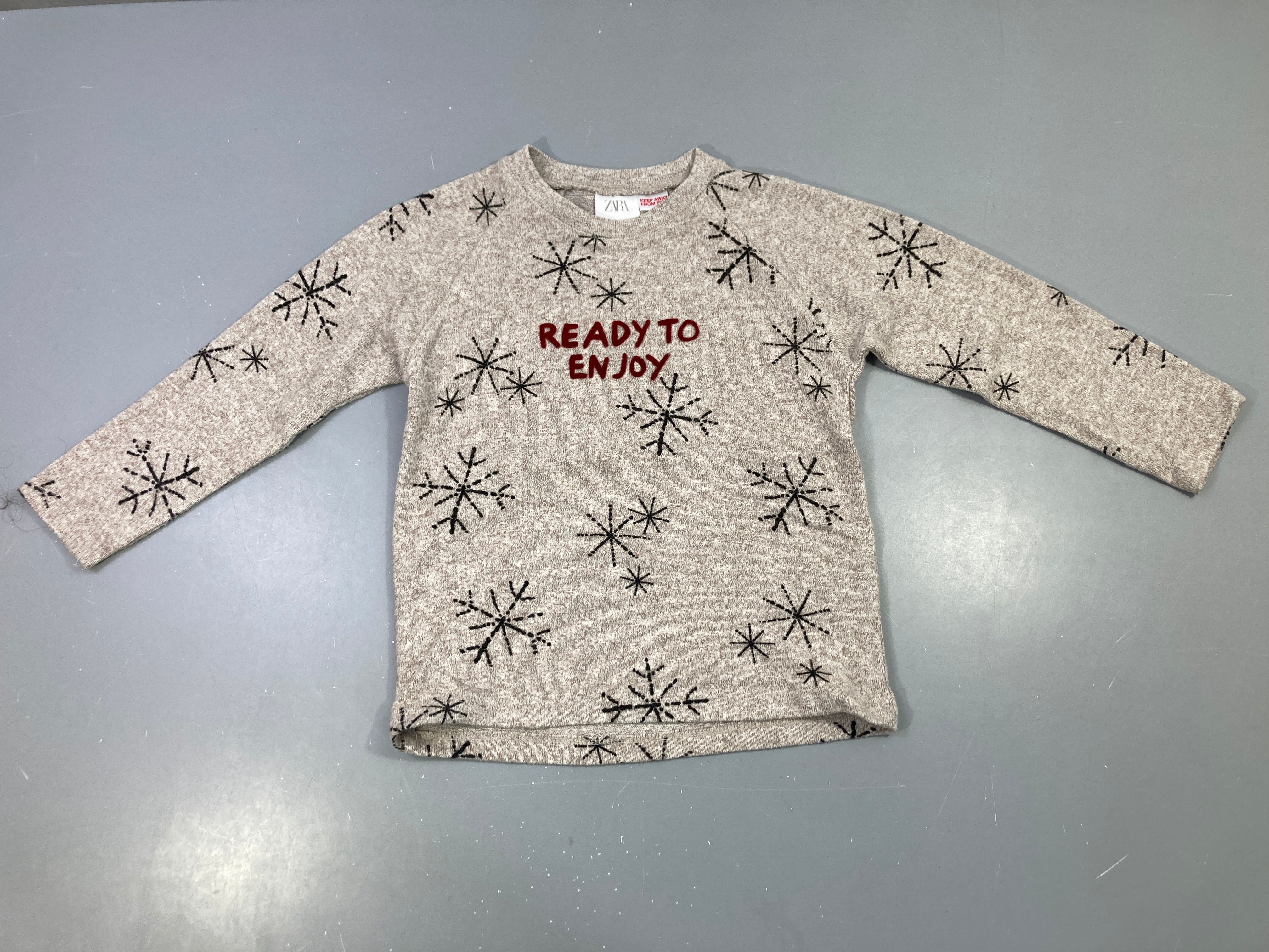 Pull léger gris 